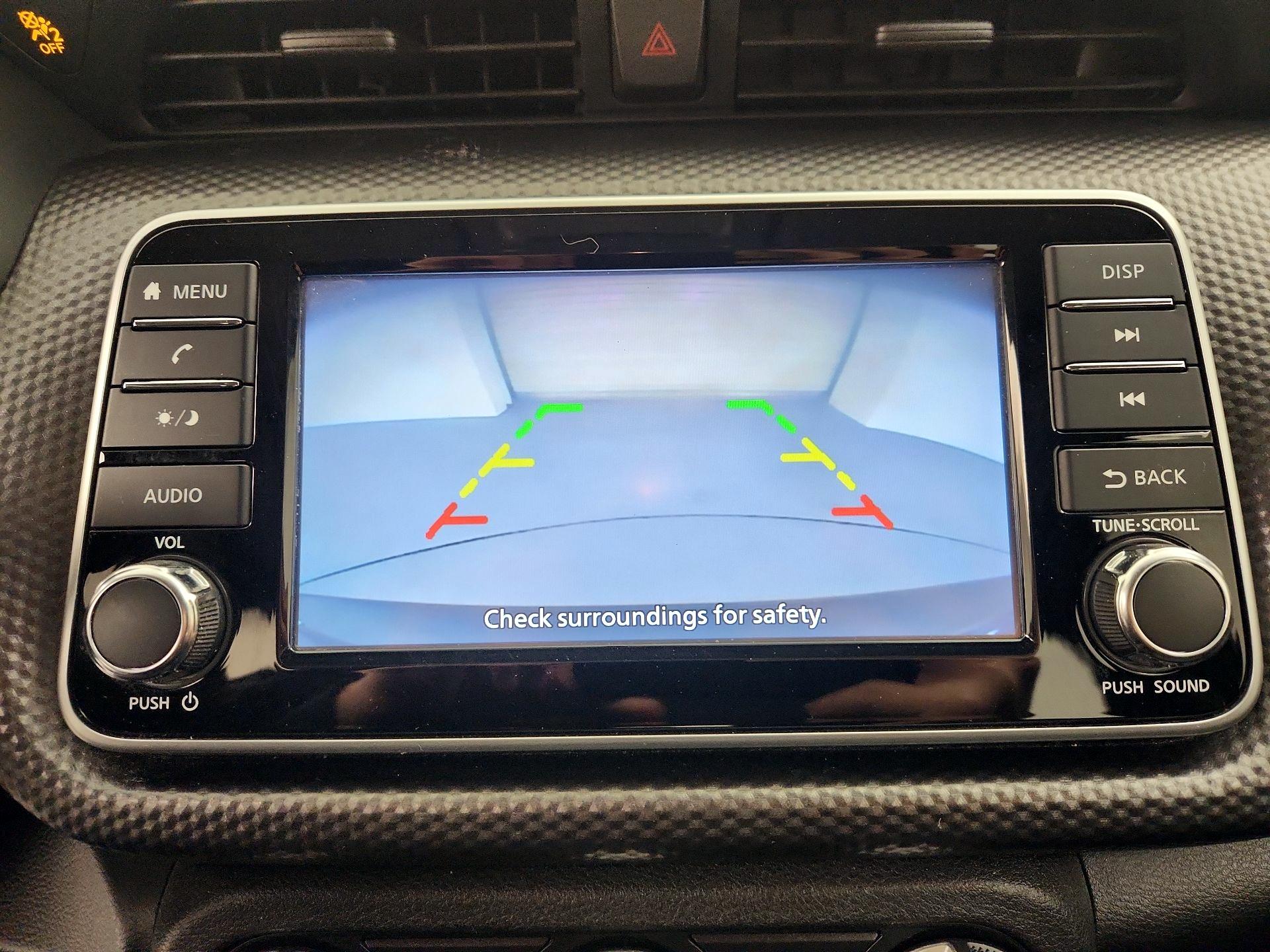 Thumbnail: 2019 Nissan Kicks - 14