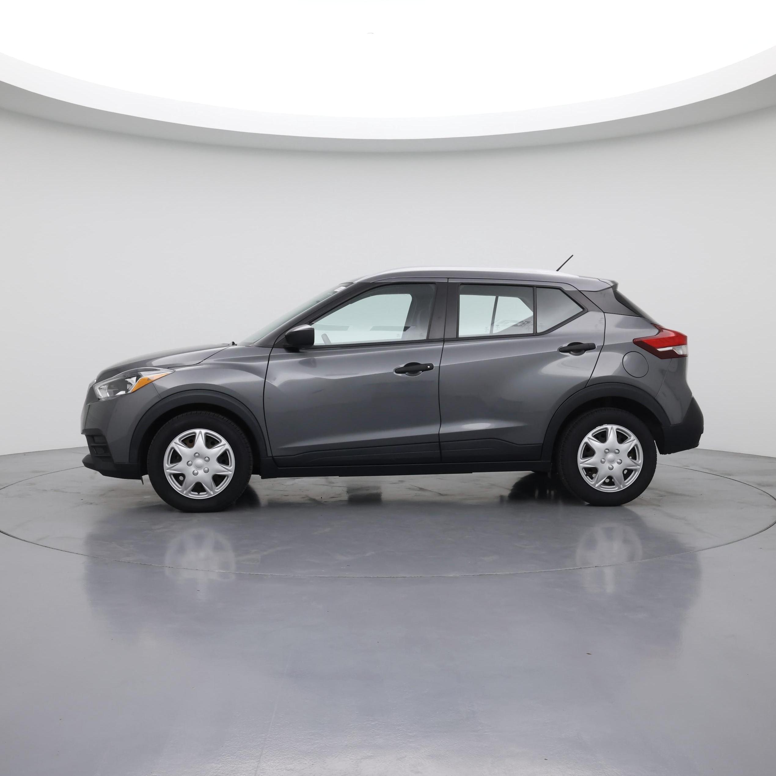 Thumbnail: 2019 Nissan Kicks - 3