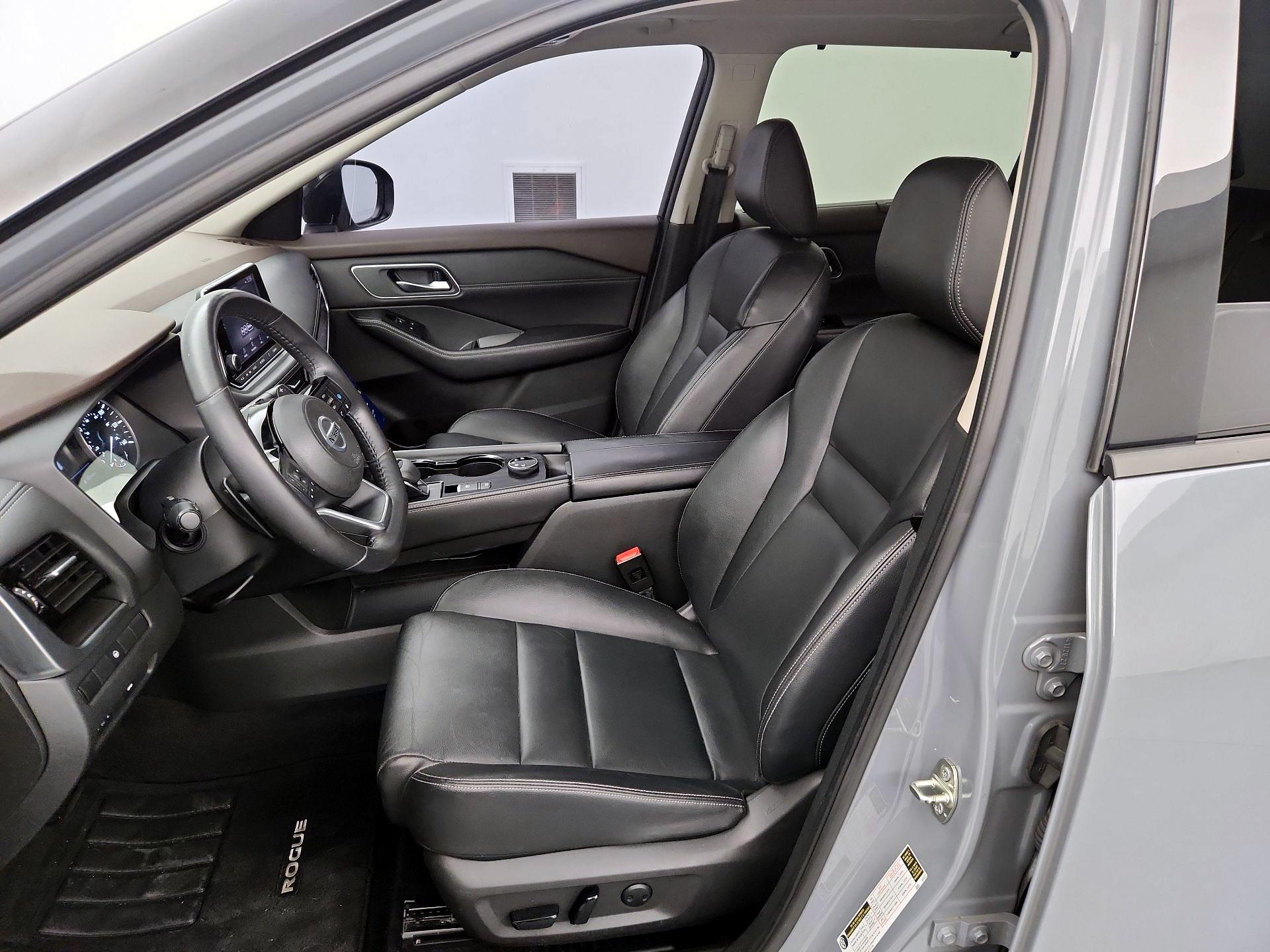 Thumbnail: 2021 Nissan Rogue - 11