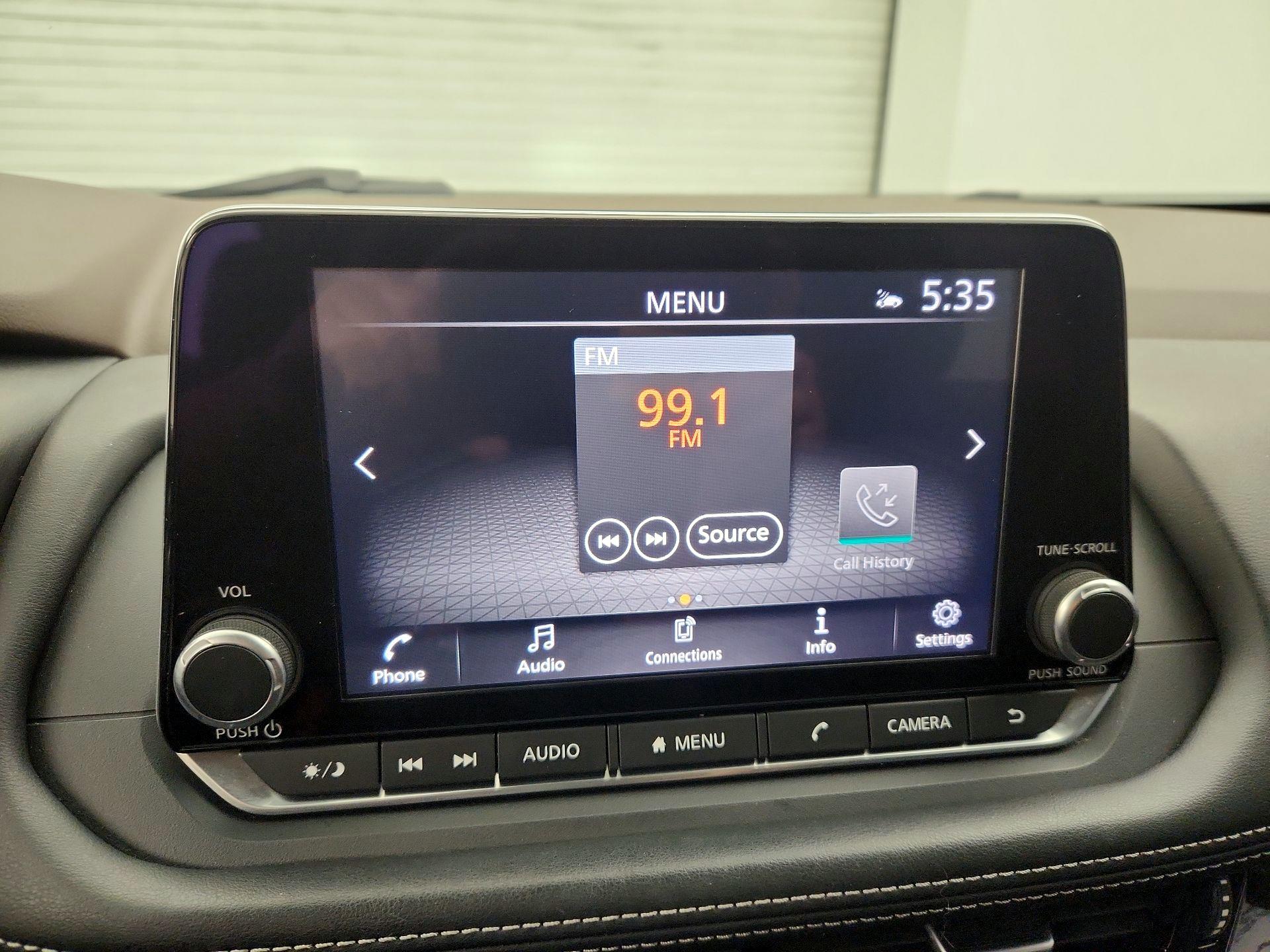 Thumbnail: 2021 Nissan Rogue - 15