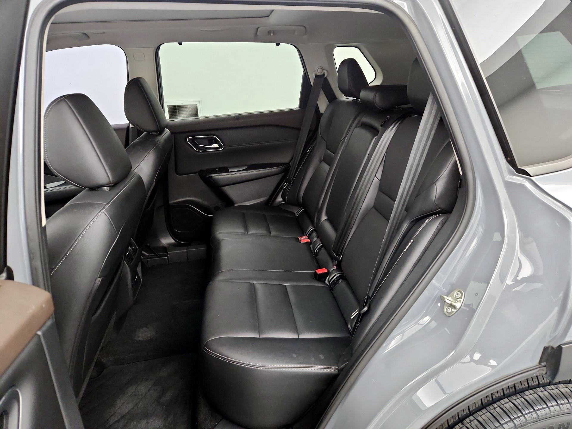 Thumbnail: 2021 Nissan Rogue - 20