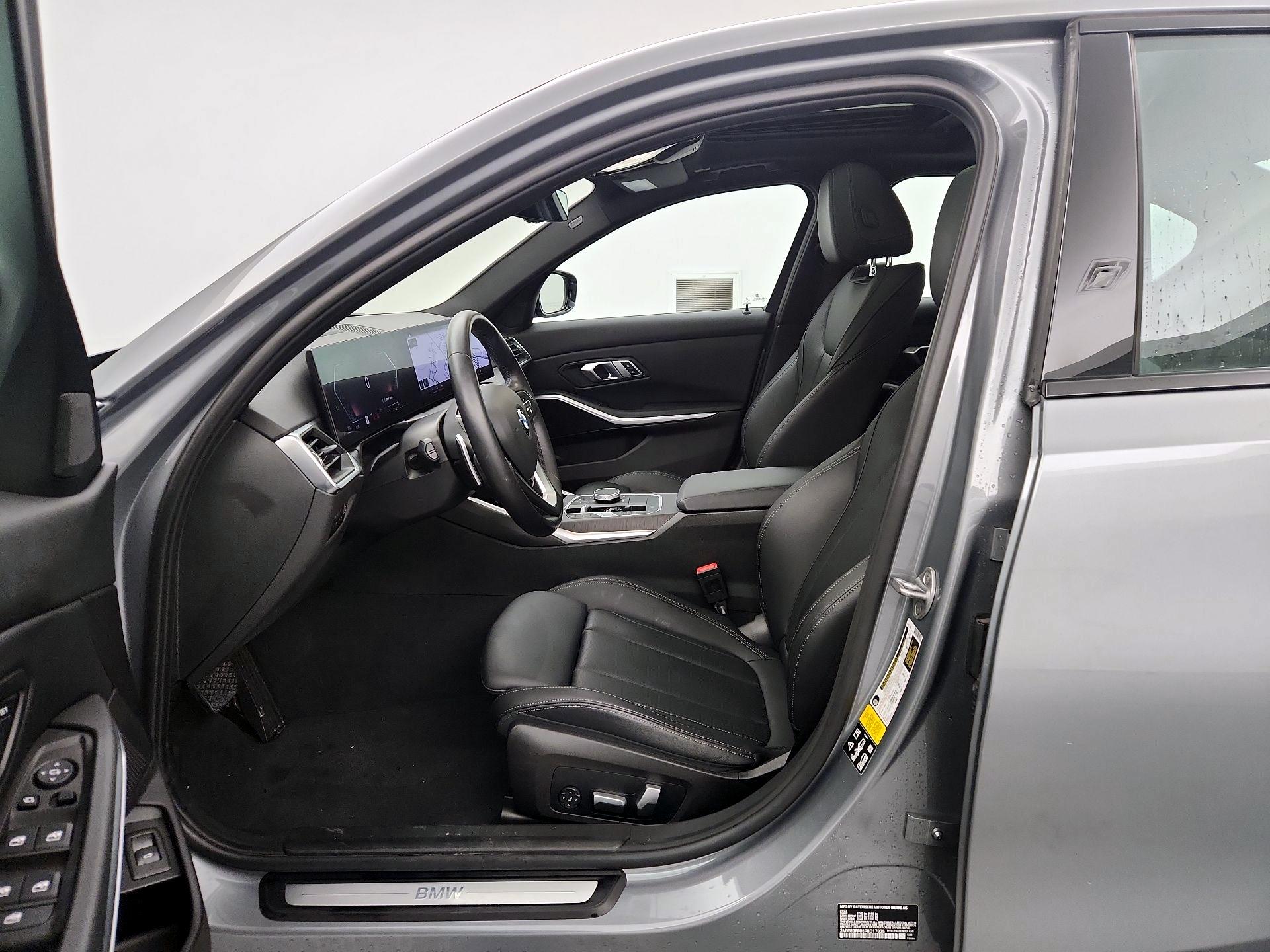 Thumbnail: 2023 BMW 3 Series - 11