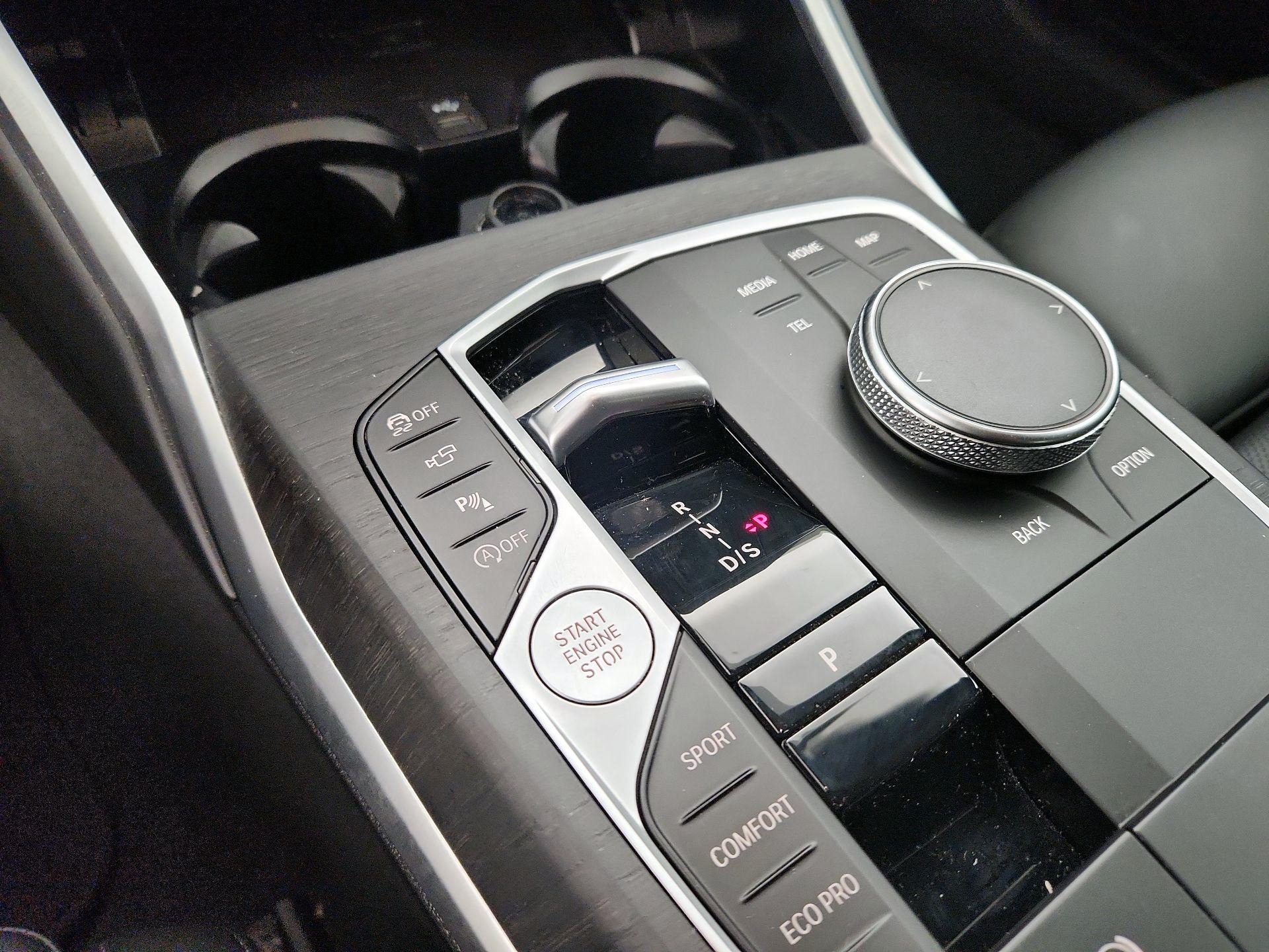 Thumbnail: 2023 BMW 3 Series - 18