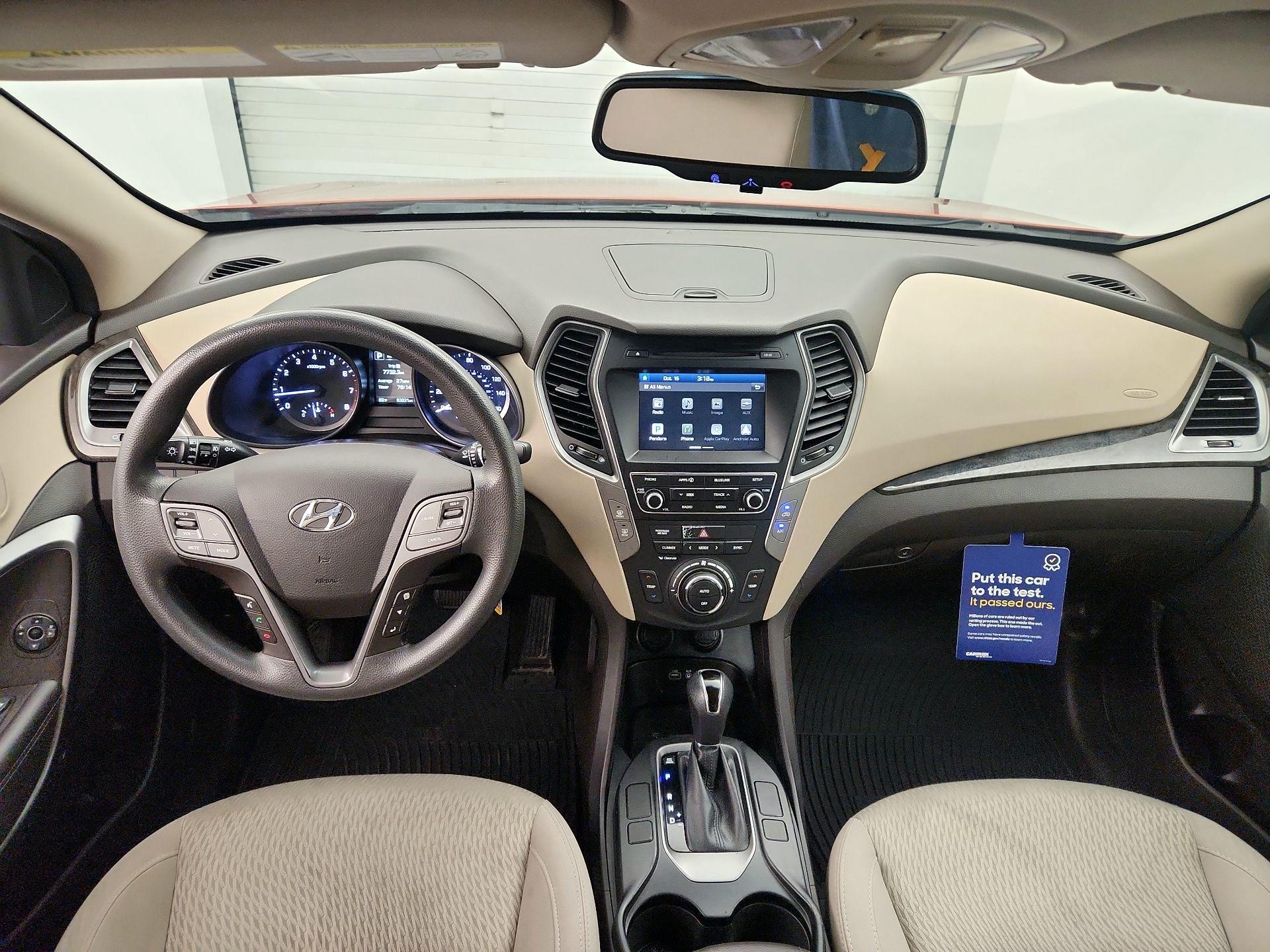 Thumbnail: 2017 Hyundai Santa Fe - 9