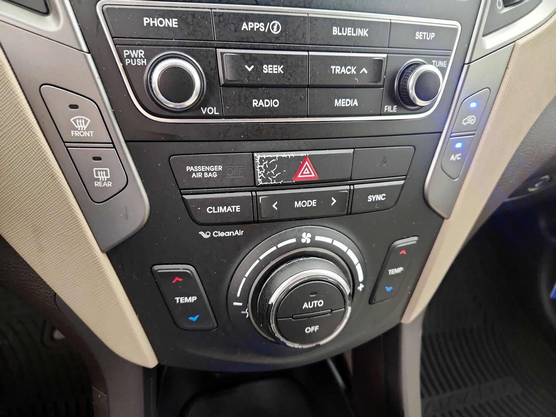 Thumbnail: 2017 Hyundai Santa Fe - 16