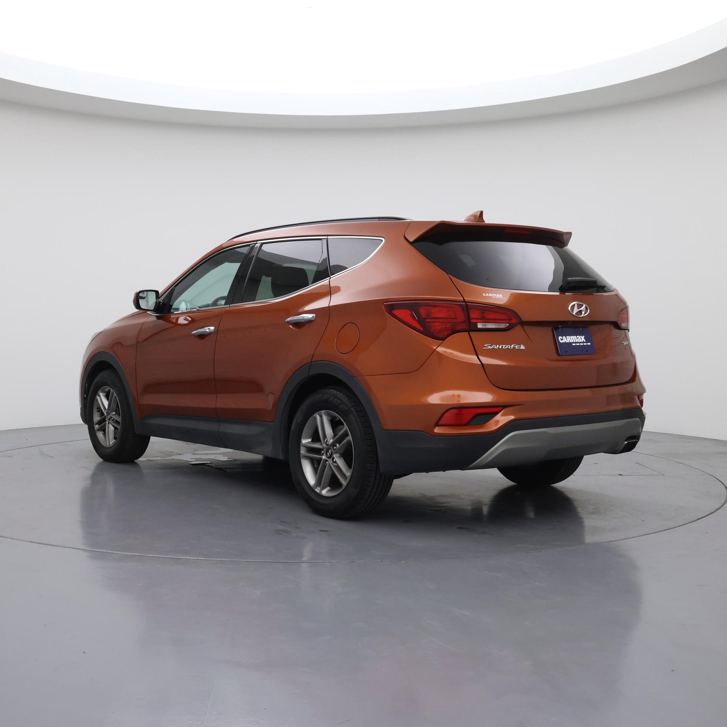Thumbnail: 2017 Hyundai Santa Fe - 2