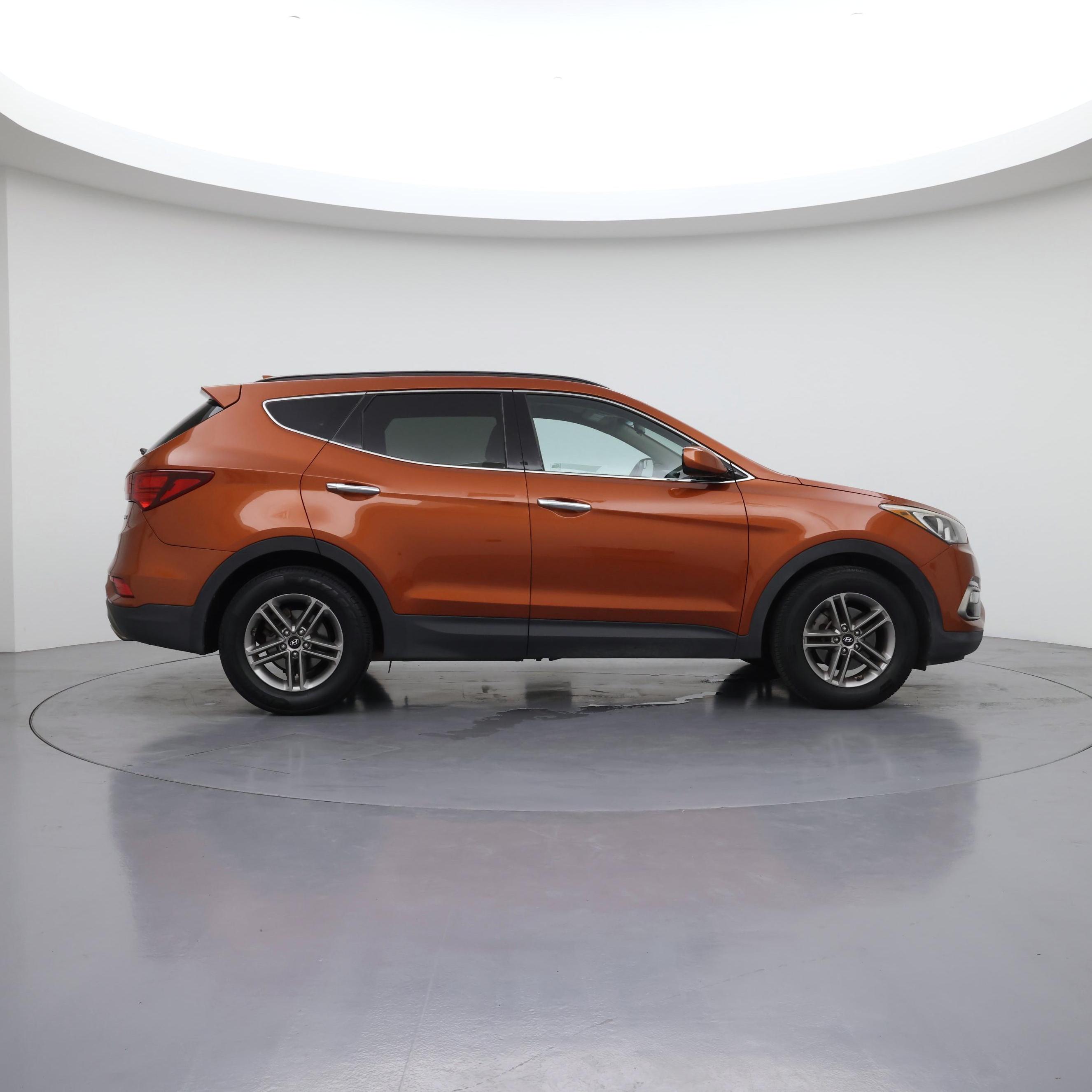 Thumbnail: 2017 Hyundai Santa Fe - 7