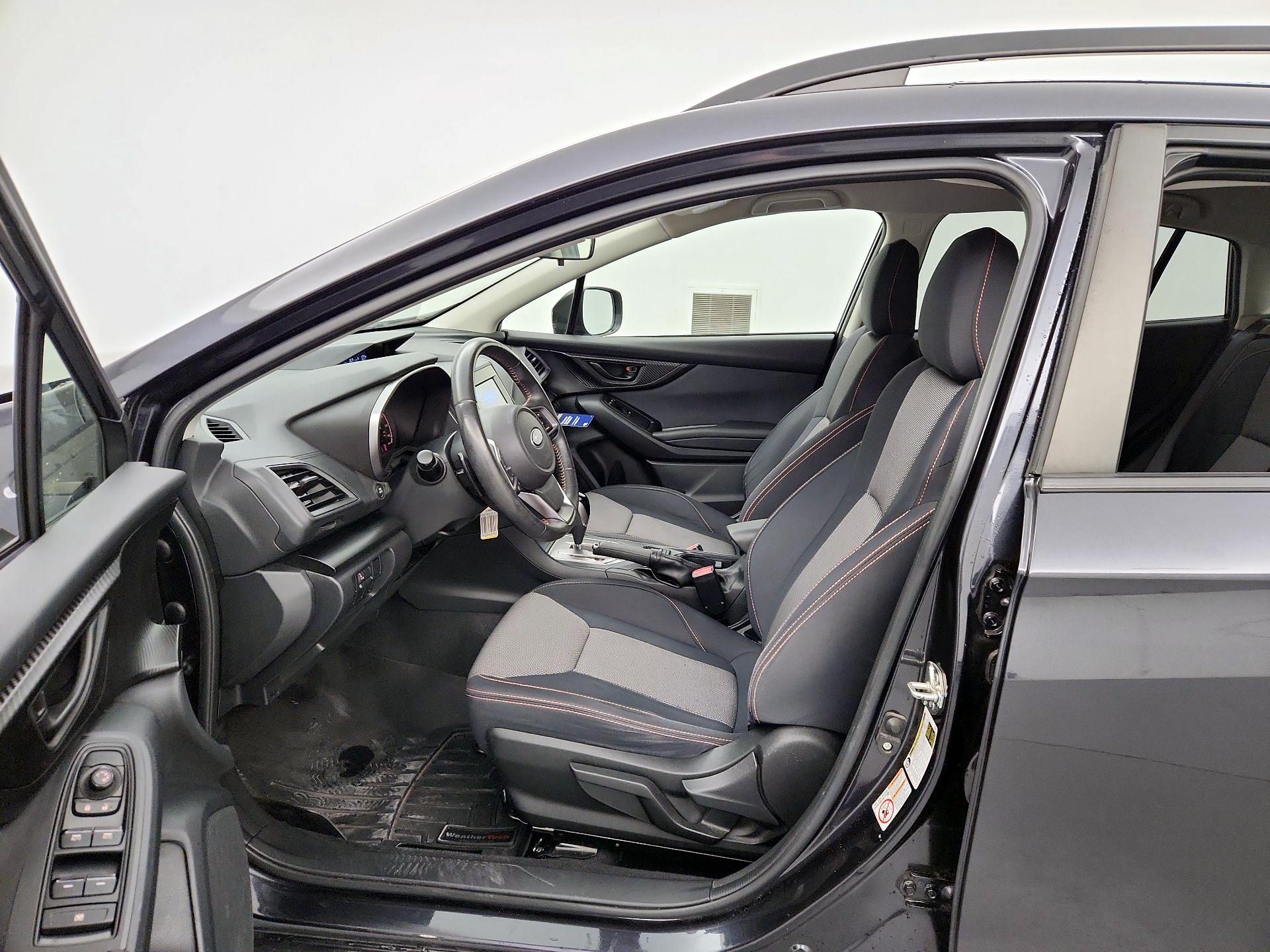 Thumbnail: 2019 Subaru Crosstrek - 9