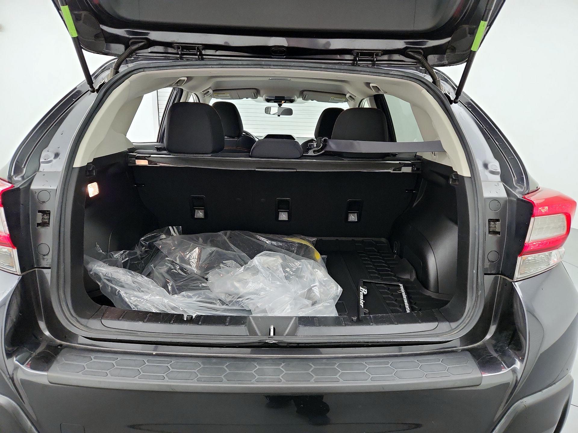 Thumbnail: 2019 Subaru Crosstrek - 17