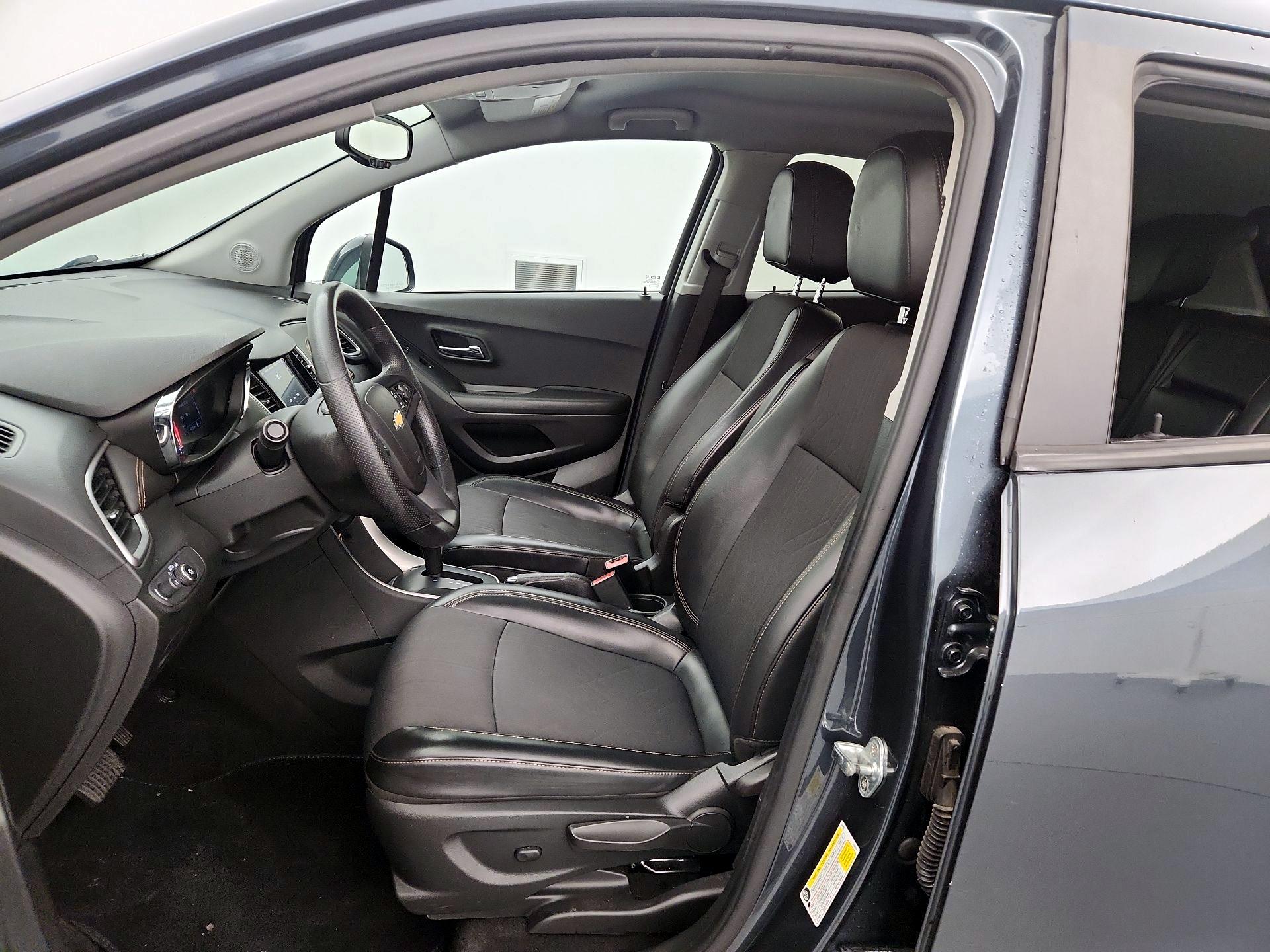 Thumbnail: 2021 Chevrolet Trax - 11