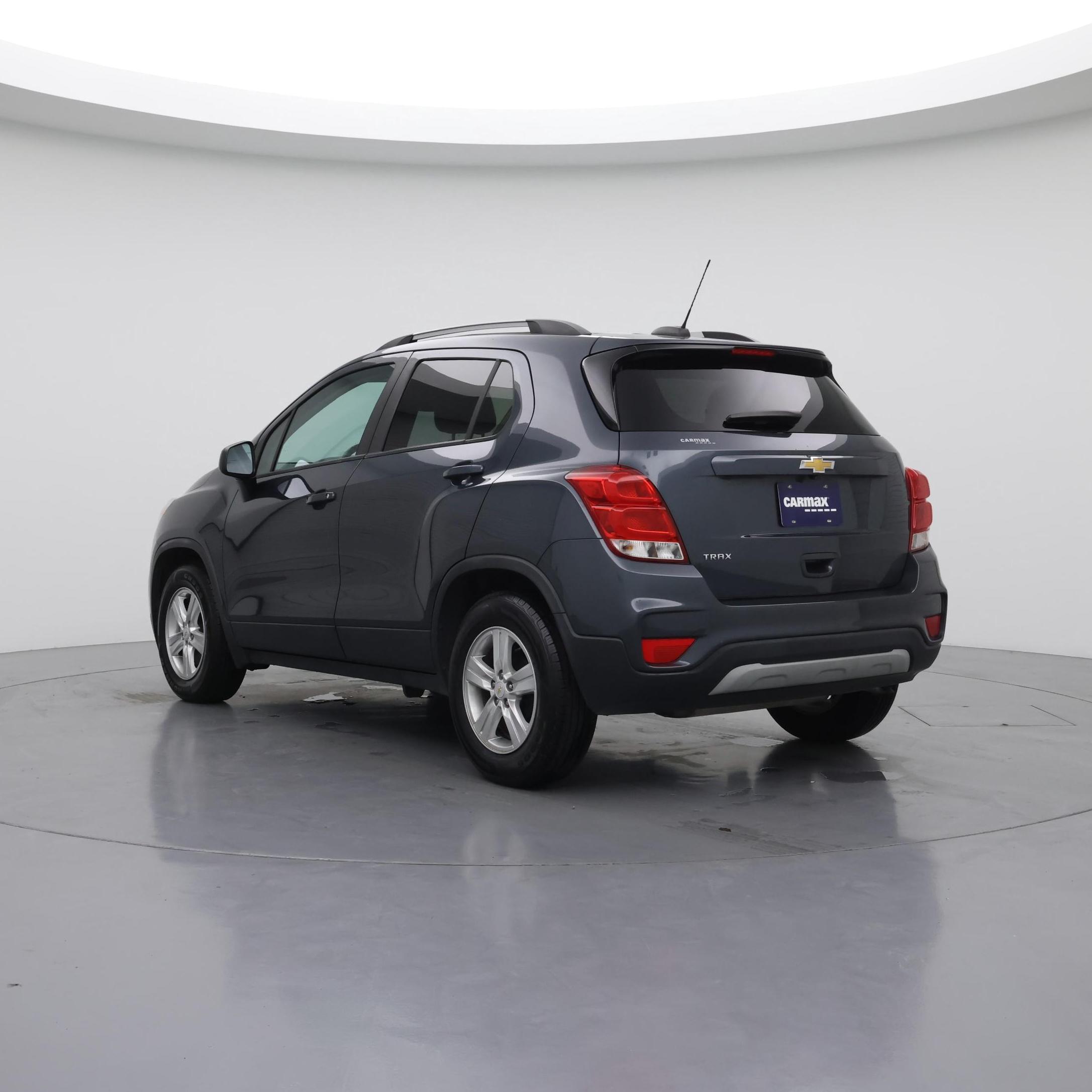 Thumbnail: 2021 Chevrolet Trax - 2