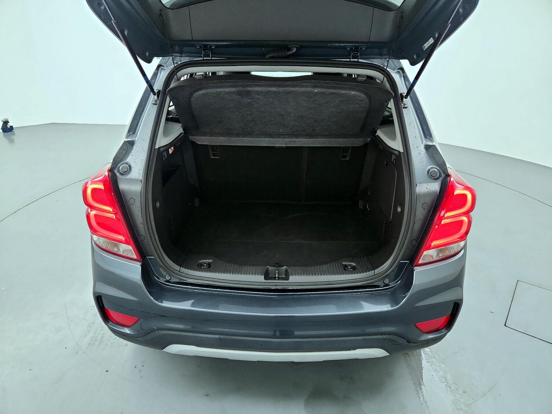 Thumbnail: 2021 Chevrolet Trax - 20