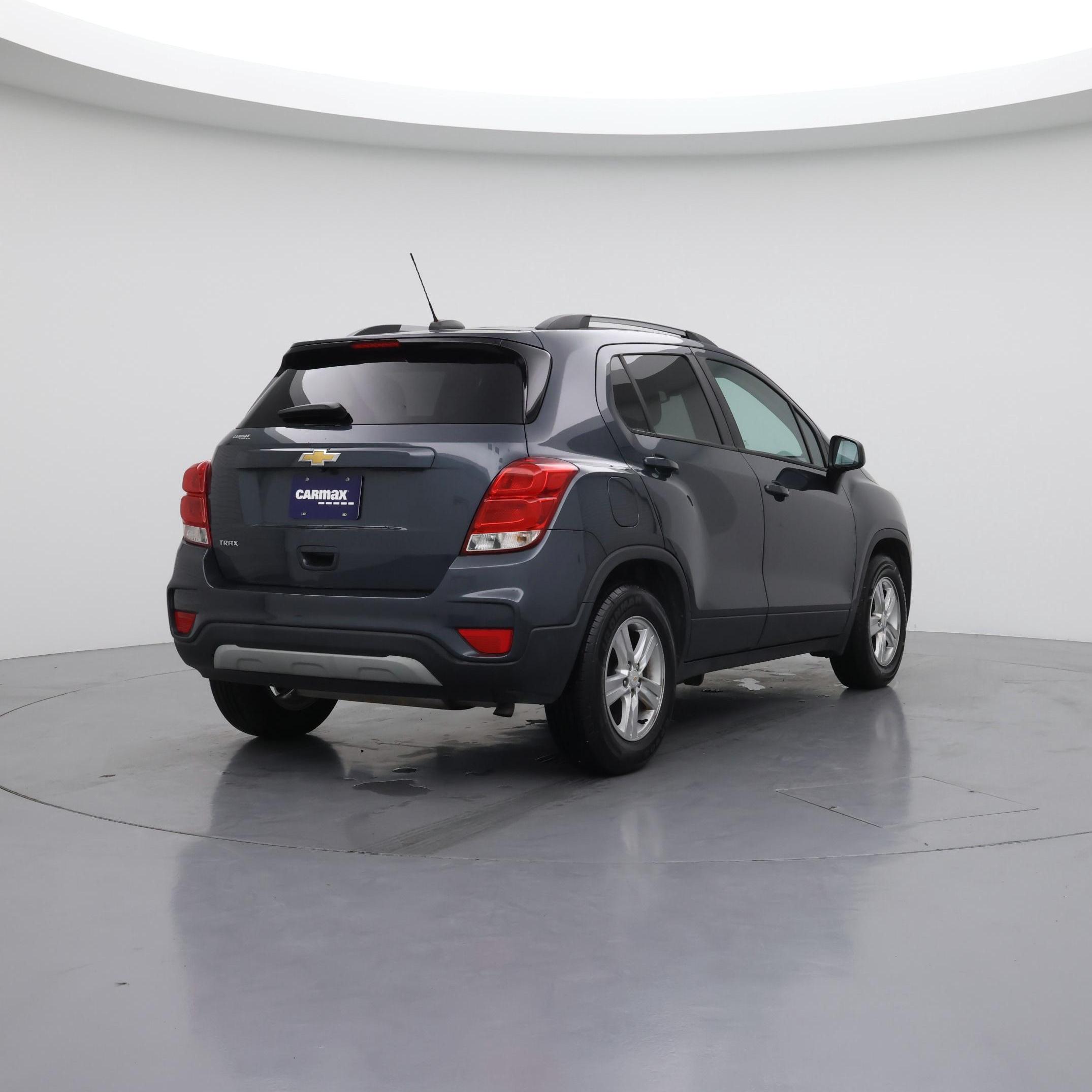 Thumbnail: 2021 Chevrolet Trax - 8