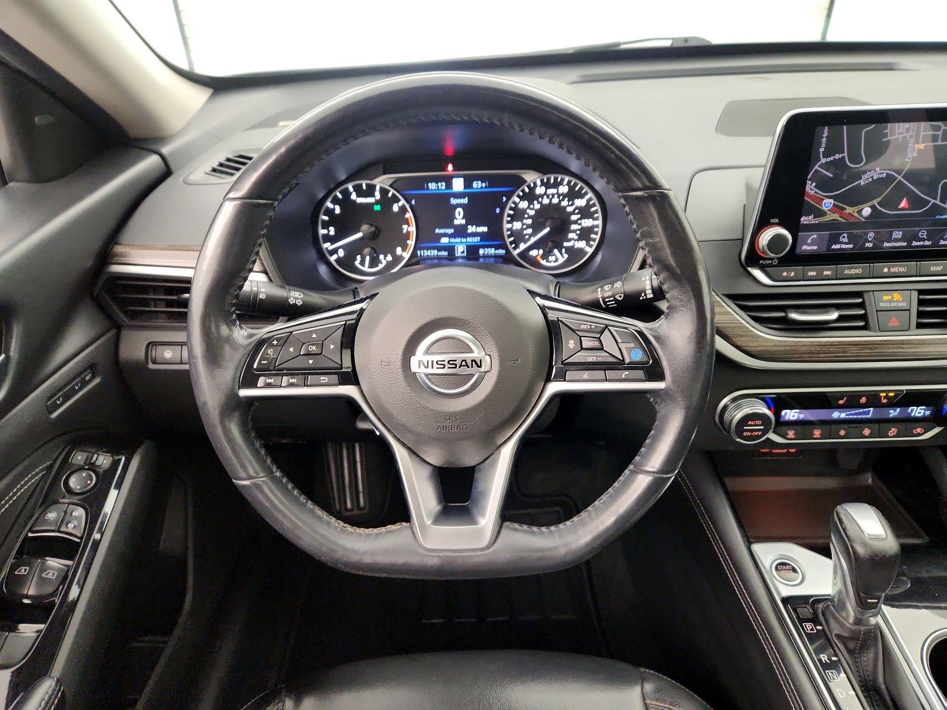 Thumbnail: 2020 Nissan Altima - 10