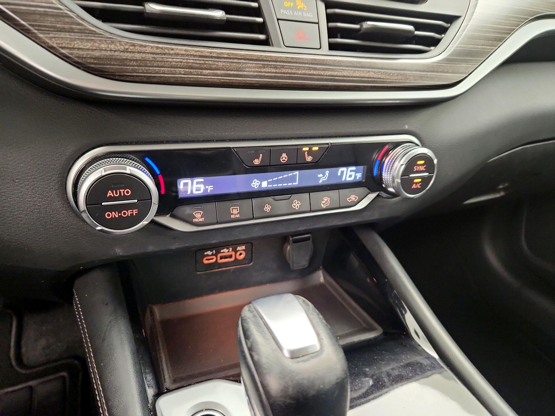 Thumbnail: 2020 Nissan Altima - 17