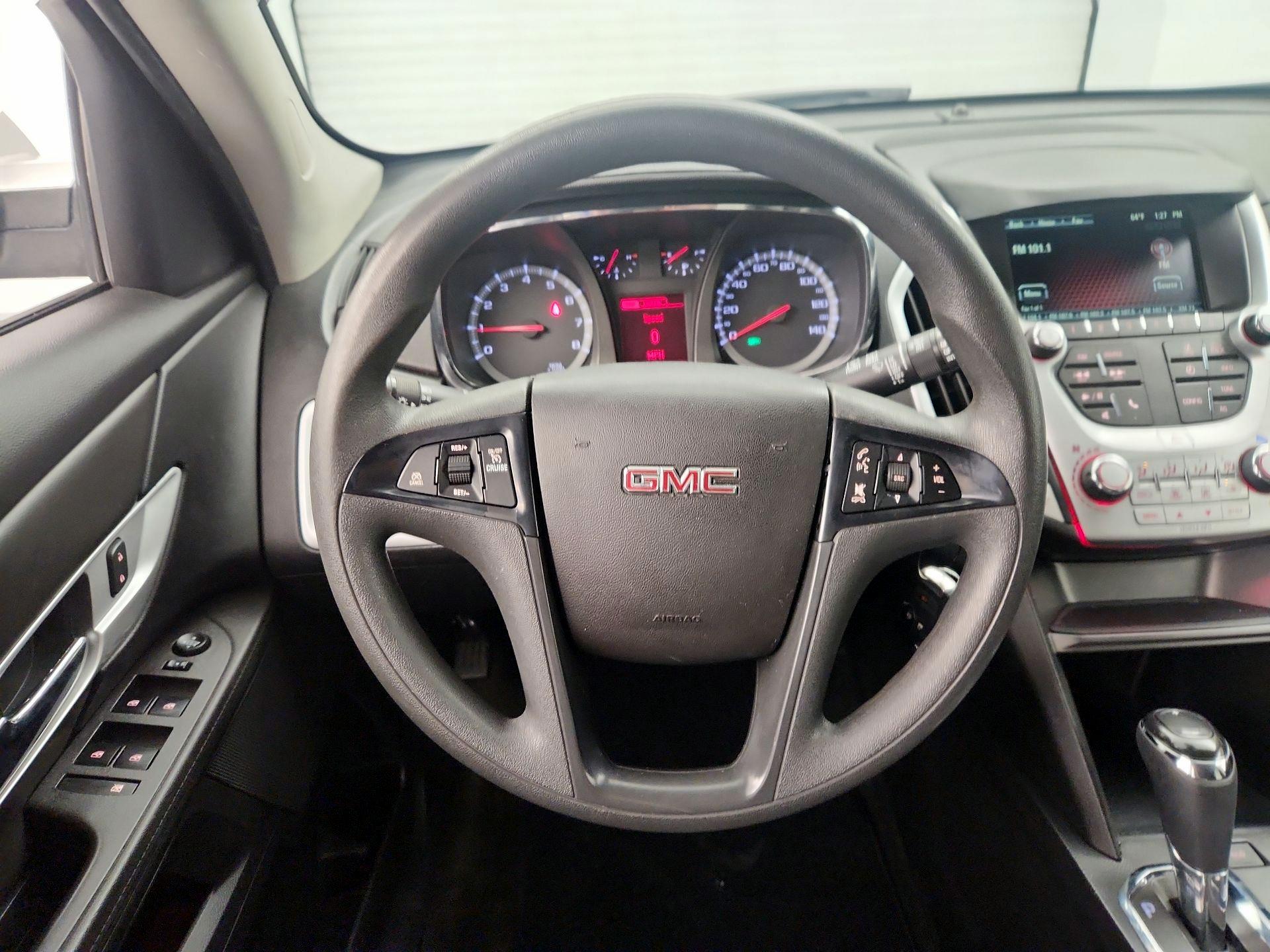 Thumbnail: 2017 GMC Terrain - 10