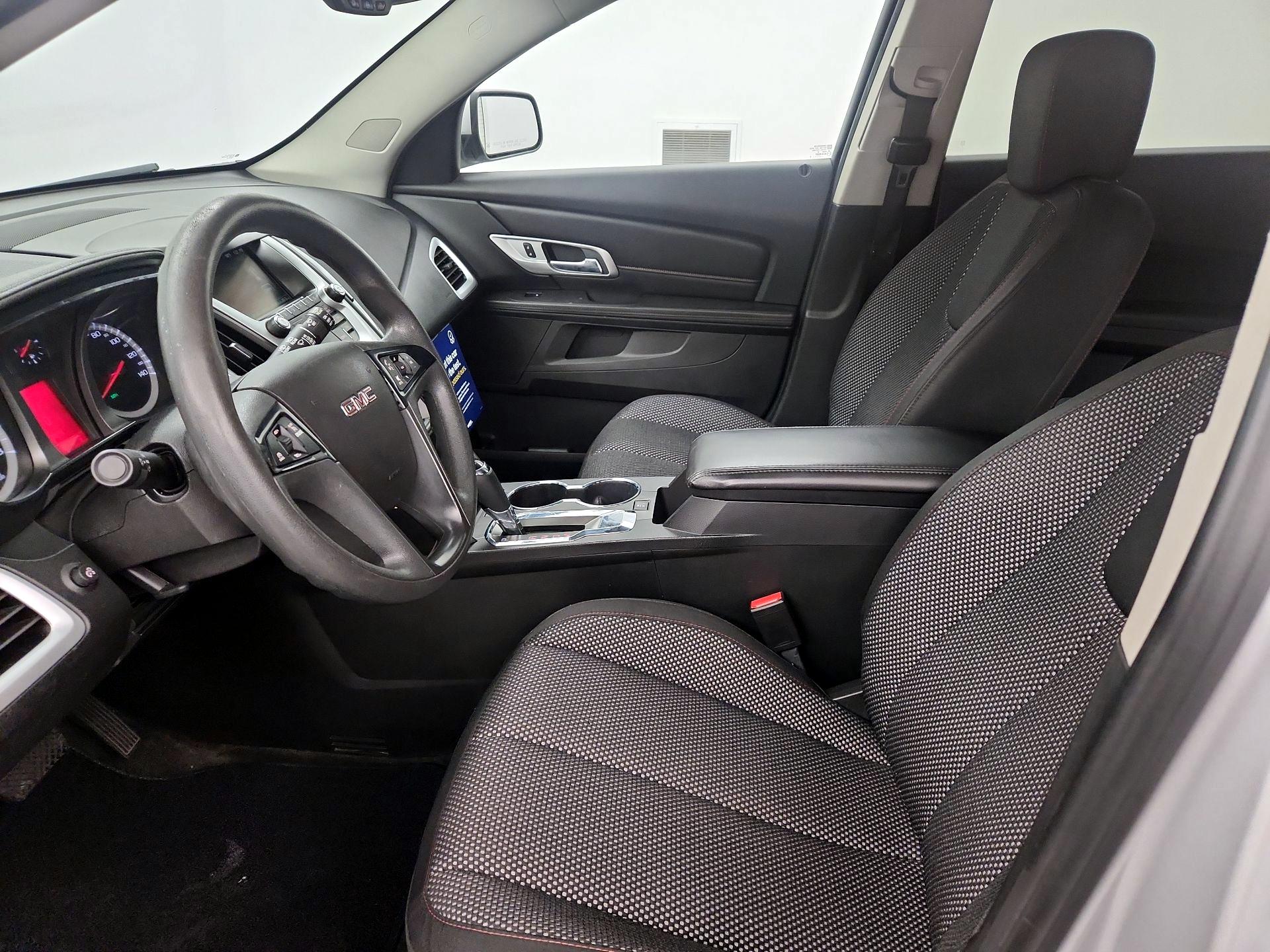 Thumbnail: 2017 GMC Terrain - 11