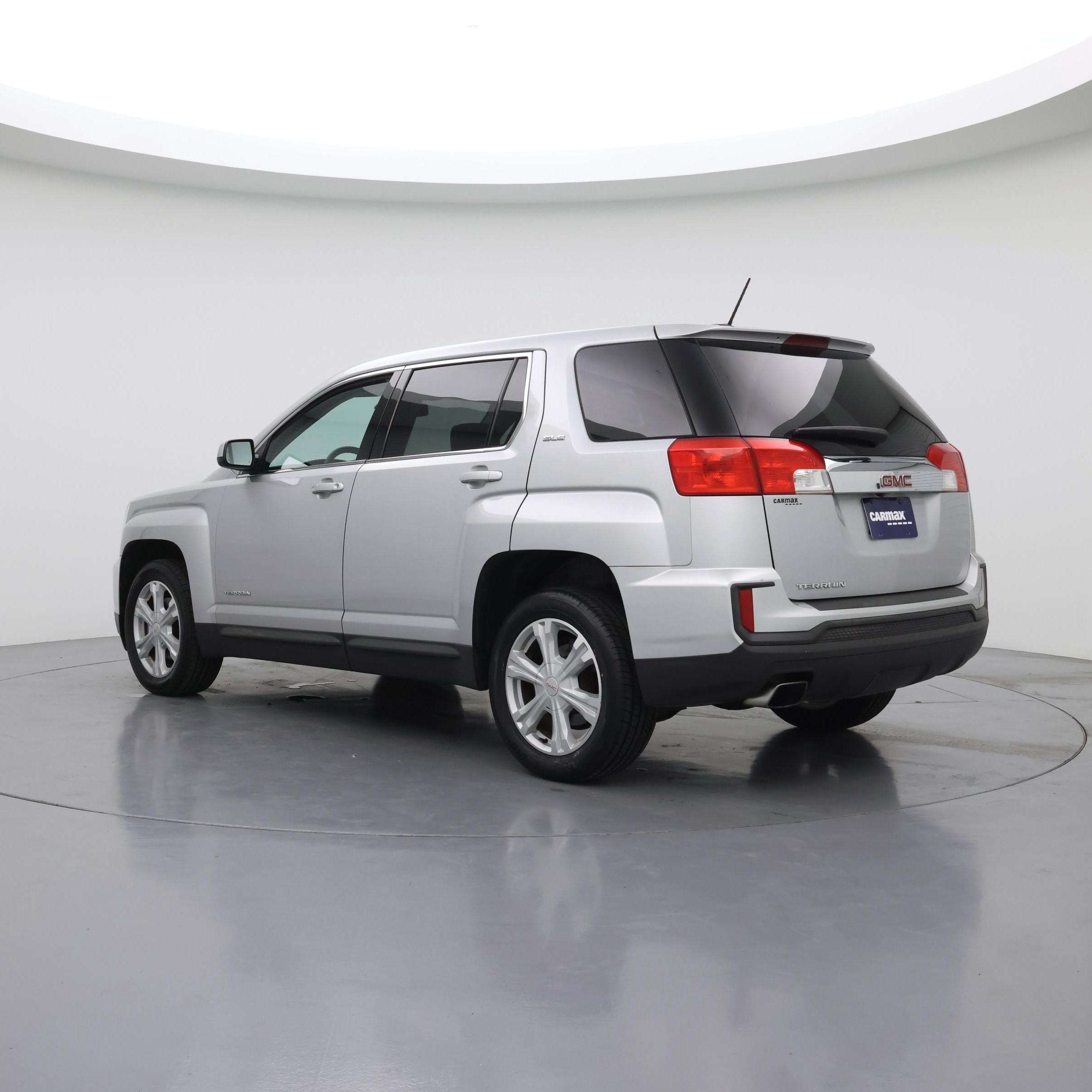 Thumbnail: 2017 GMC Terrain - 2