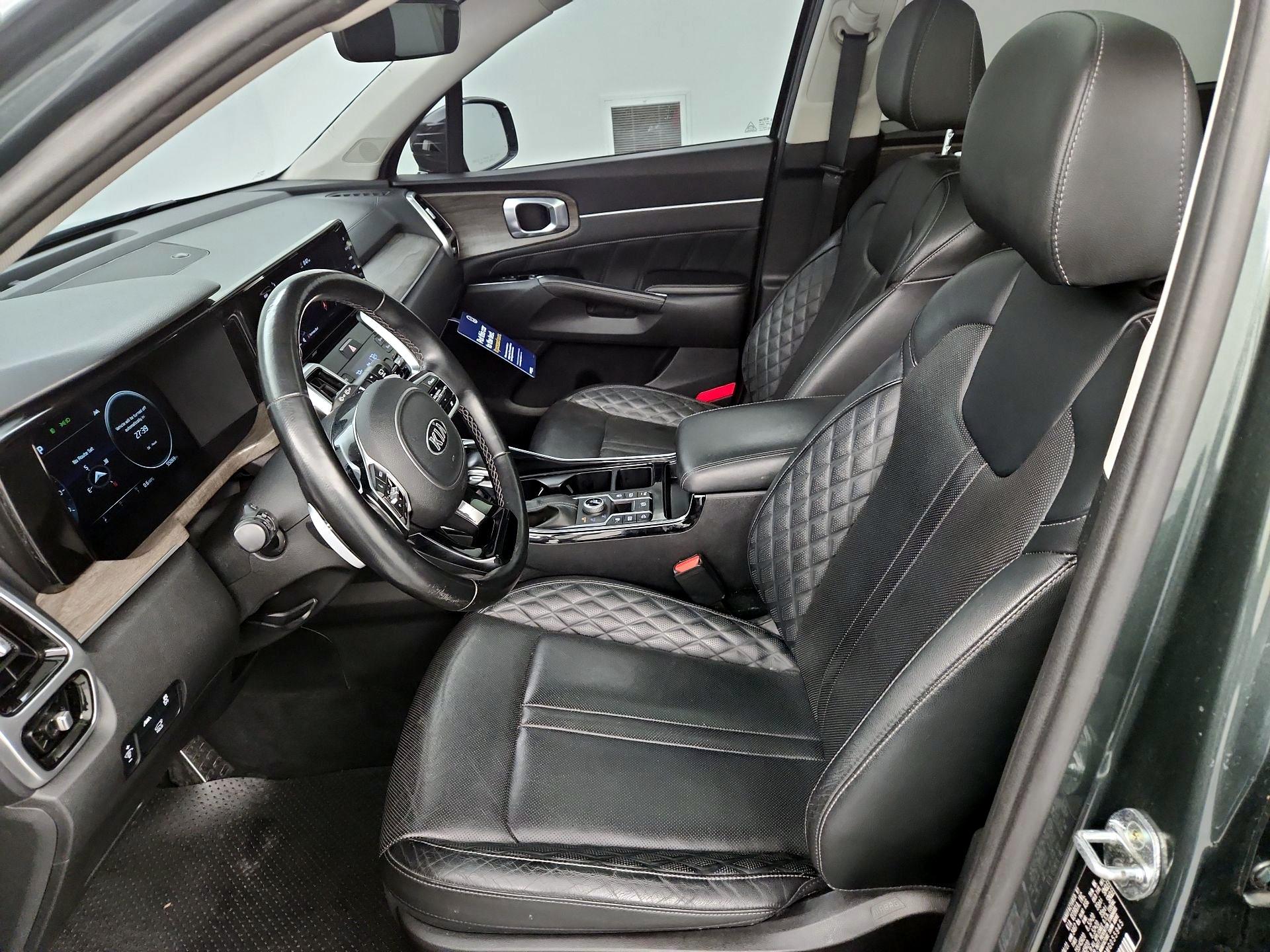 Thumbnail: 2021 Kia Sorento - 11