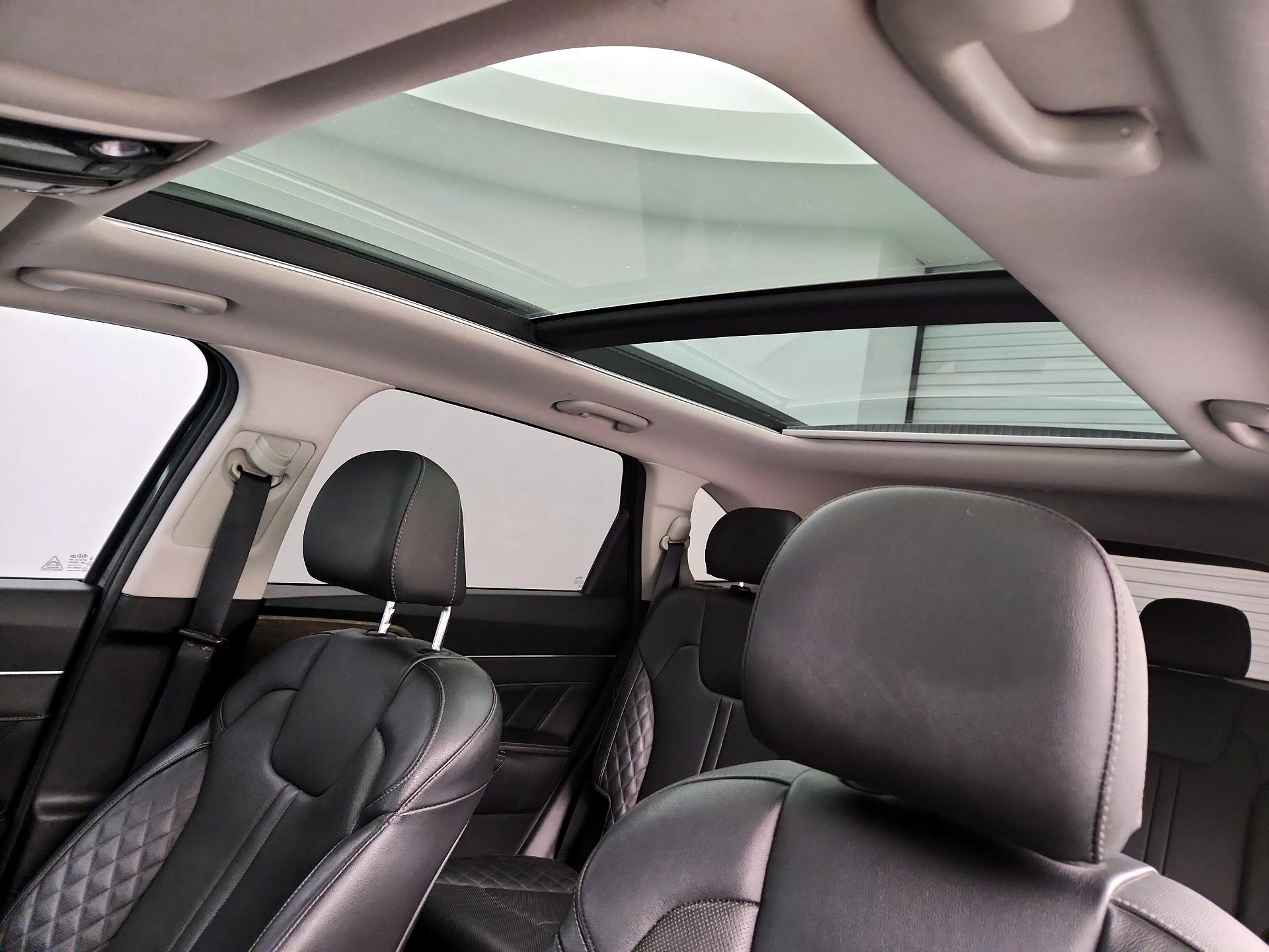 Thumbnail: 2021 Kia Sorento - 20