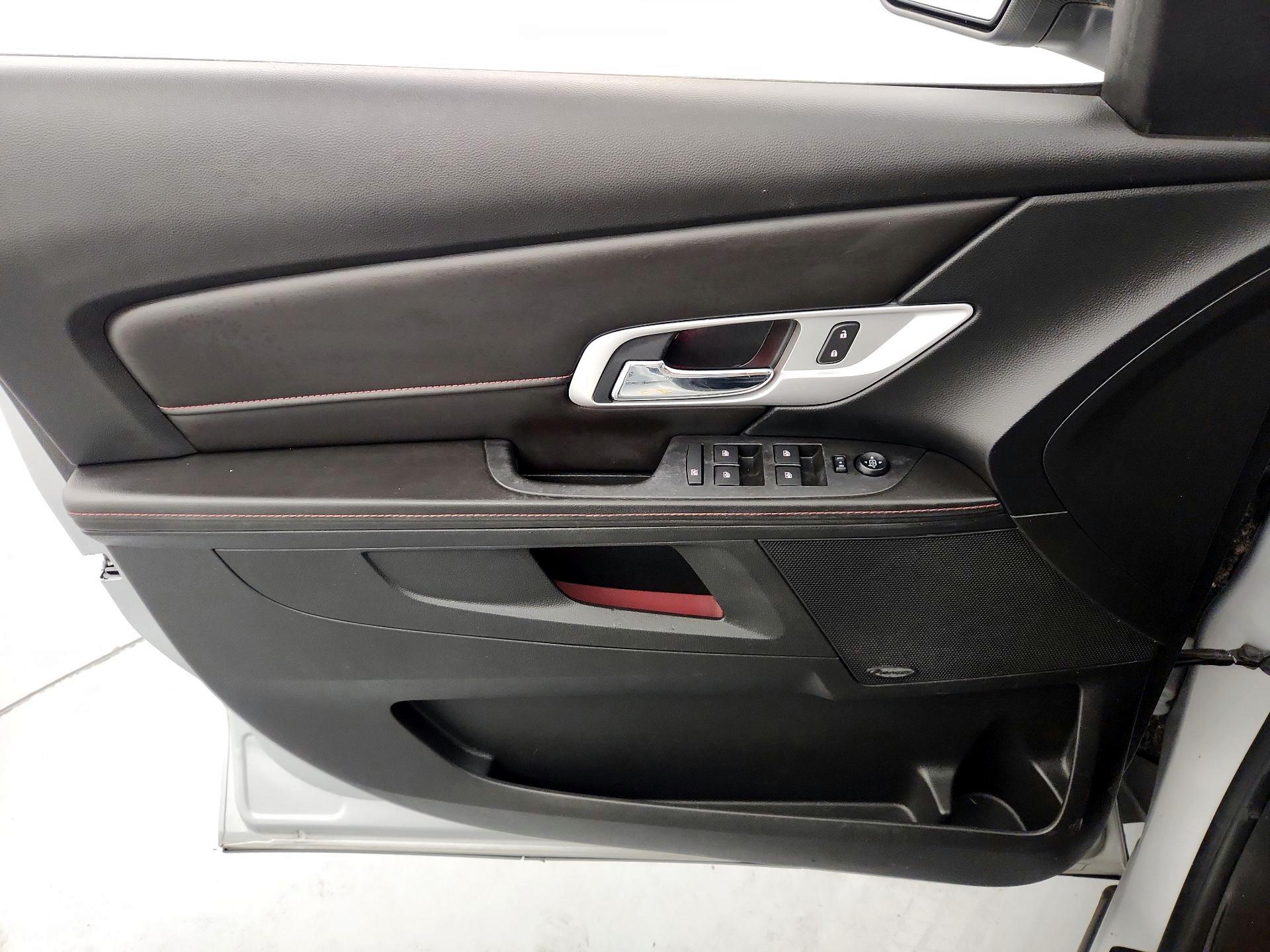 Thumbnail: 2014 GMC Terrain - 12