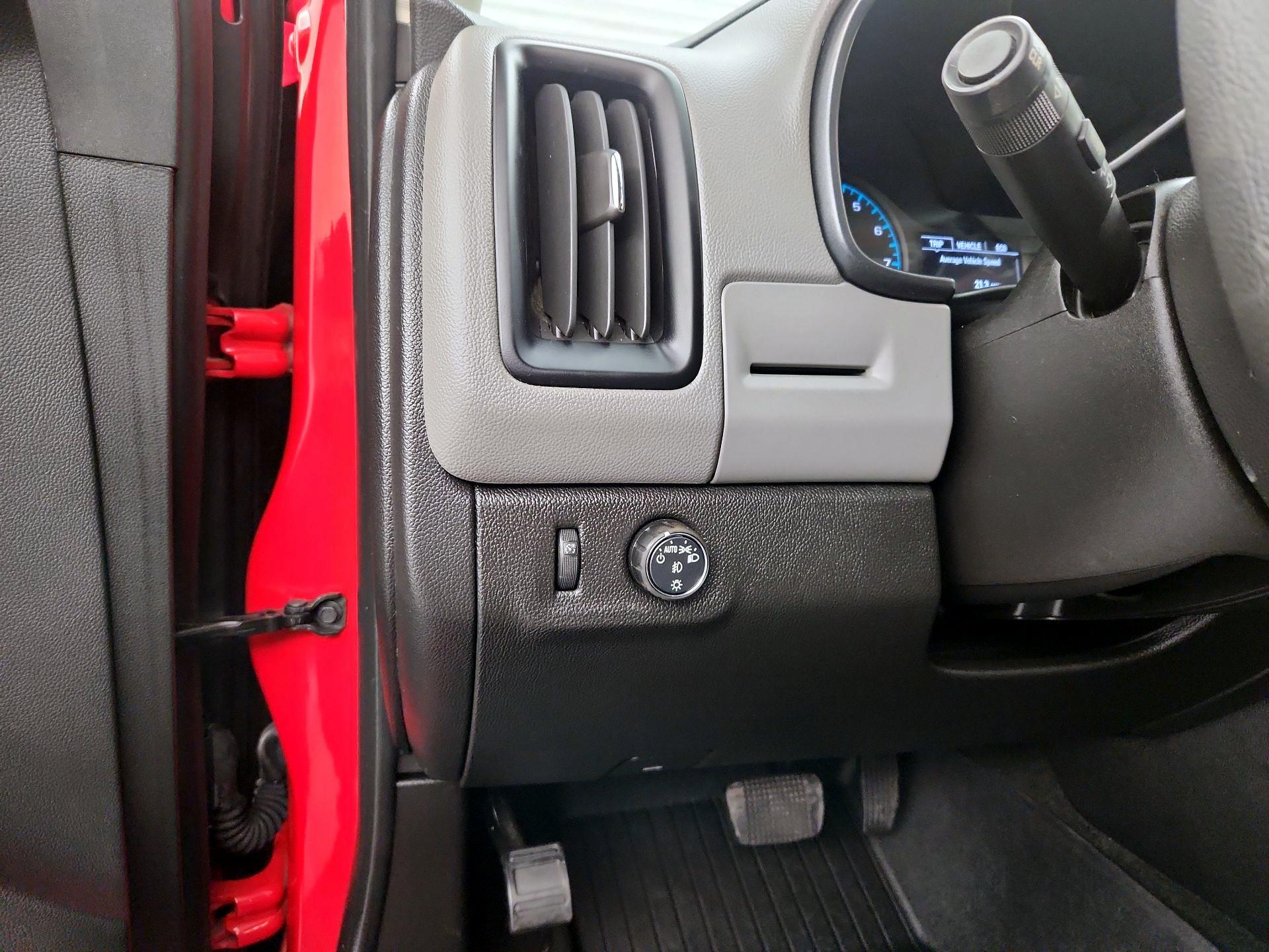 Thumbnail: 2018 Chevrolet Colorado - 13