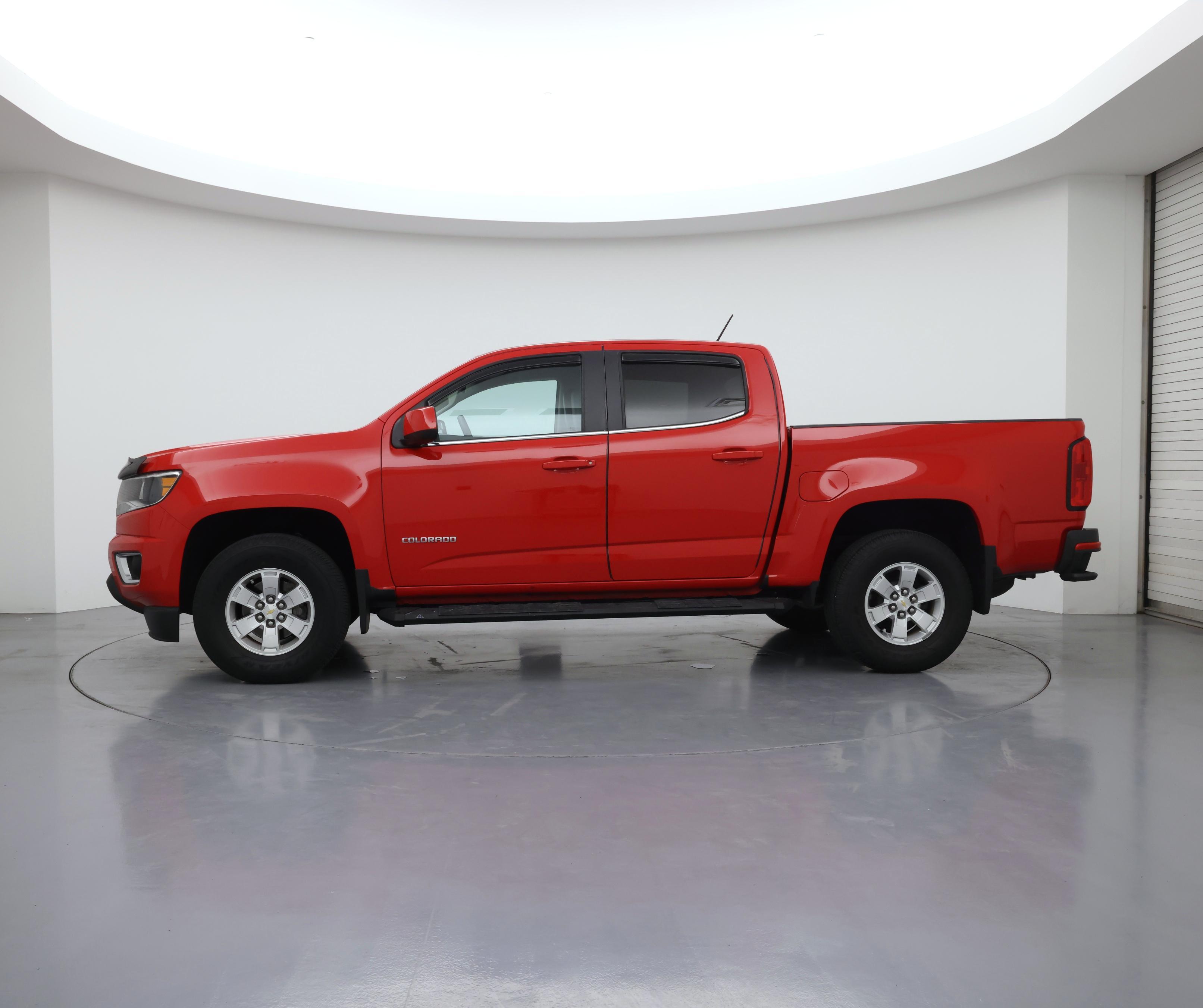 Thumbnail: 2018 Chevrolet Colorado - 3