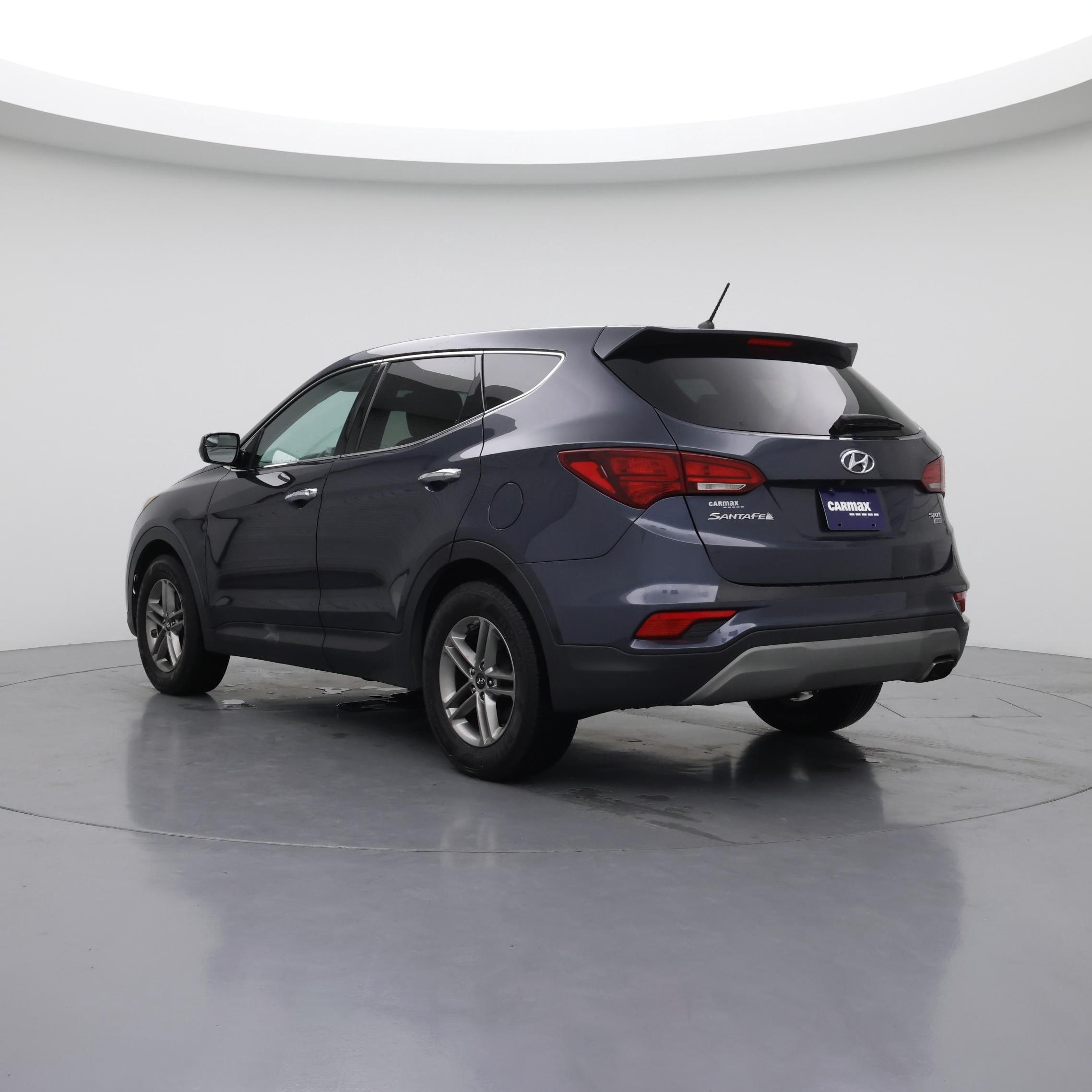 Thumbnail: 2018 Hyundai Santa Fe - 2