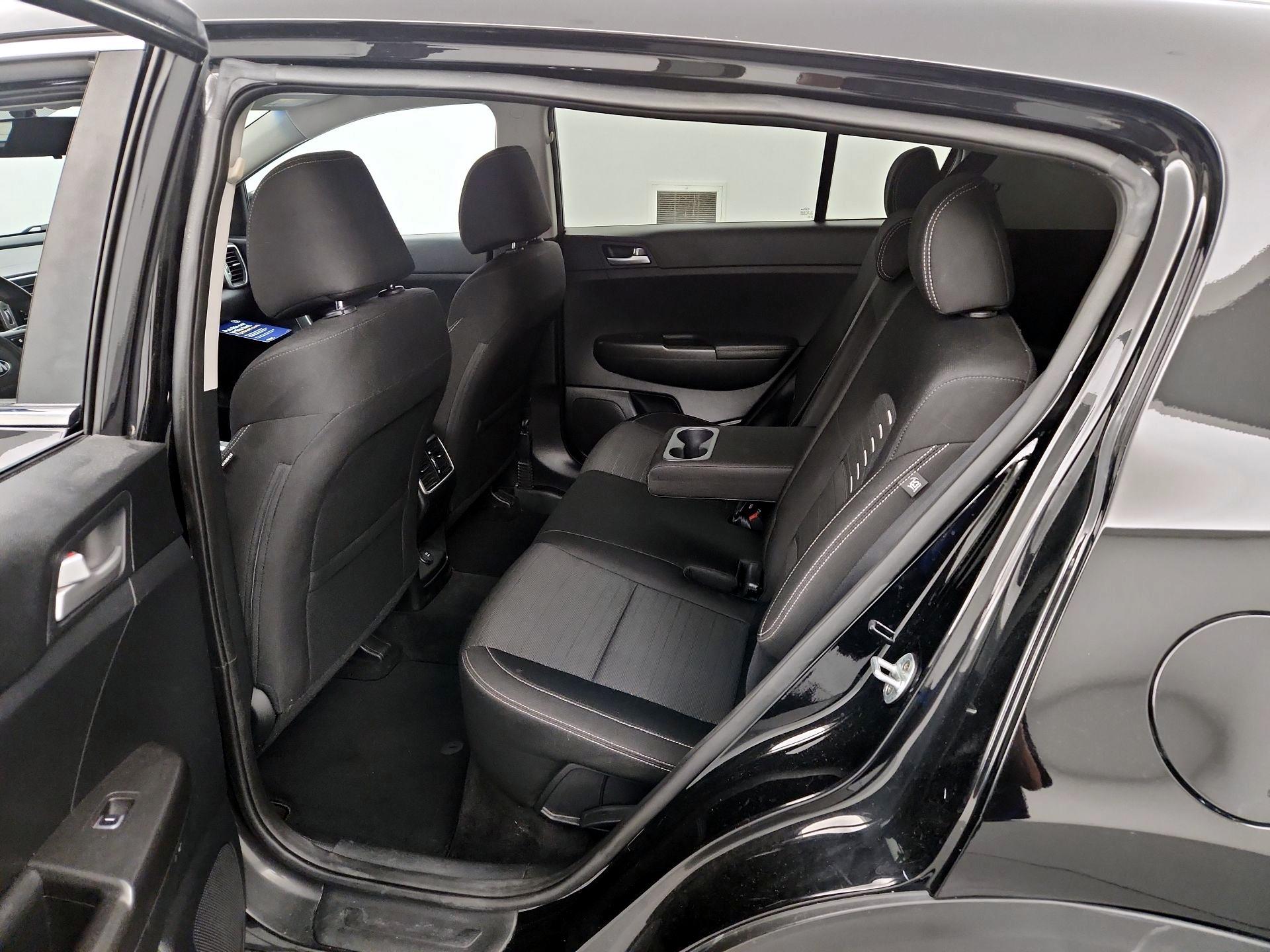 Thumbnail: 2018 Kia Sportage - 19