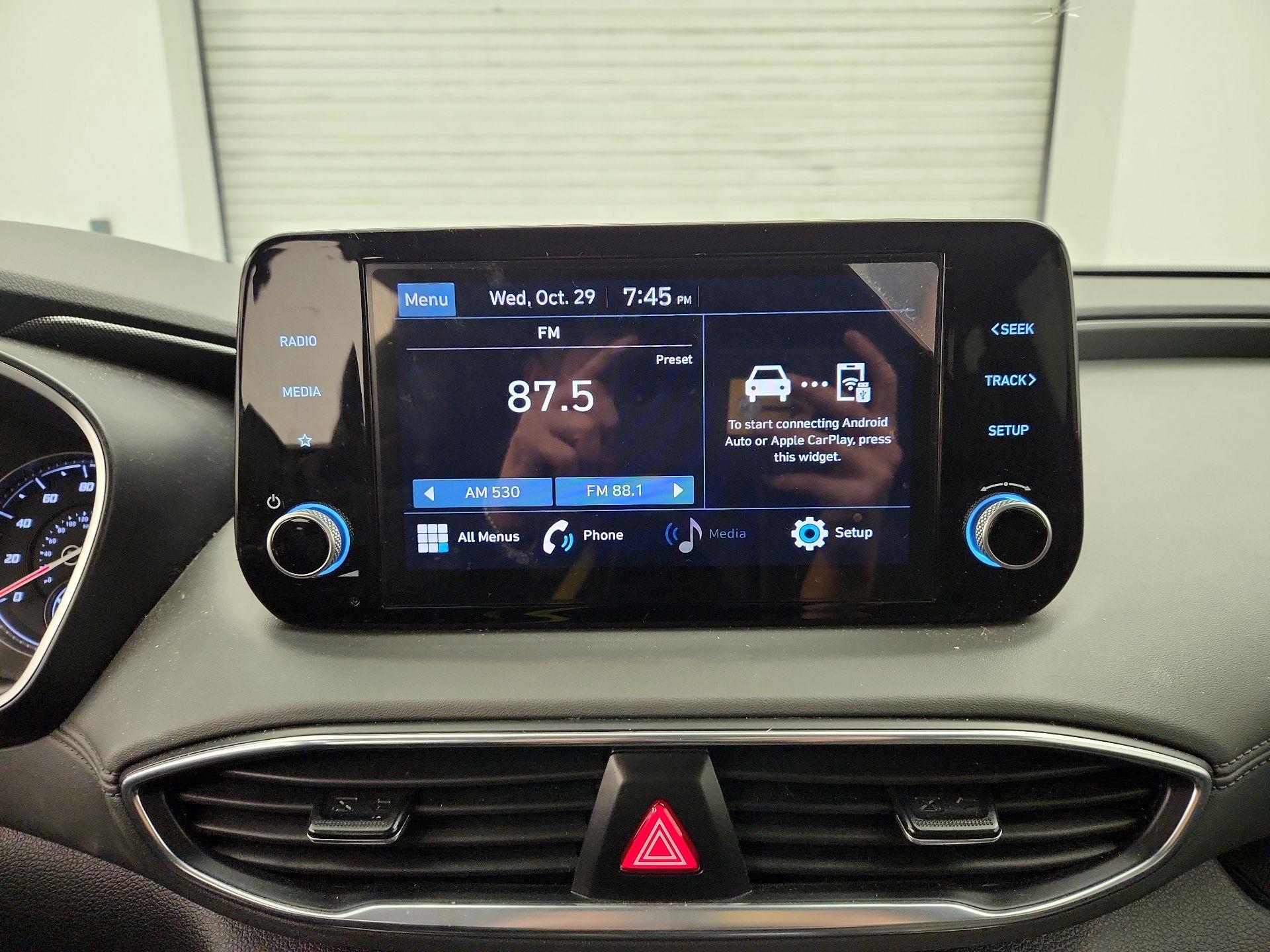 Thumbnail: 2023 Hyundai Santa Fe - 15