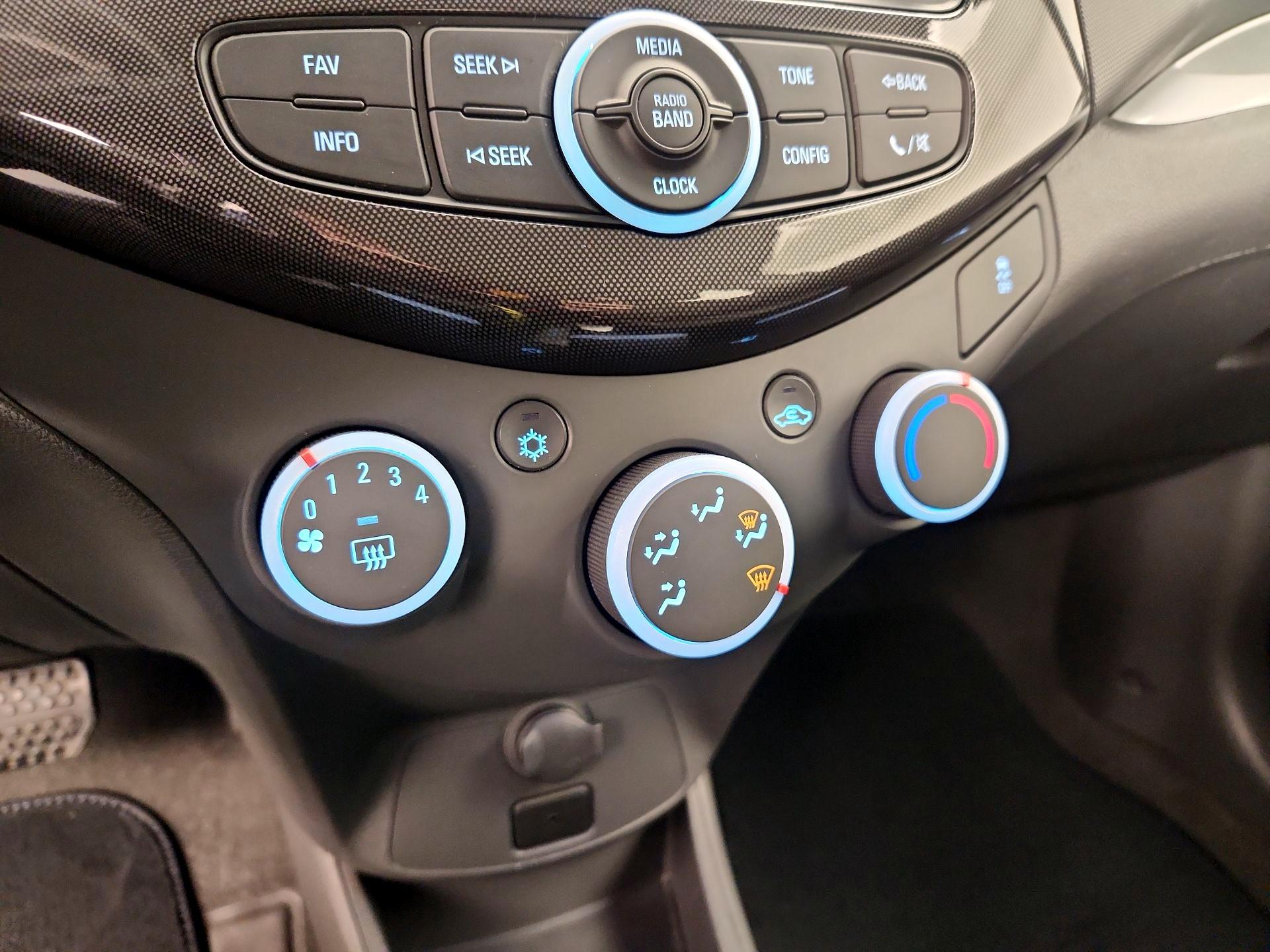 Thumbnail: 2014 Chevrolet Spark - 15