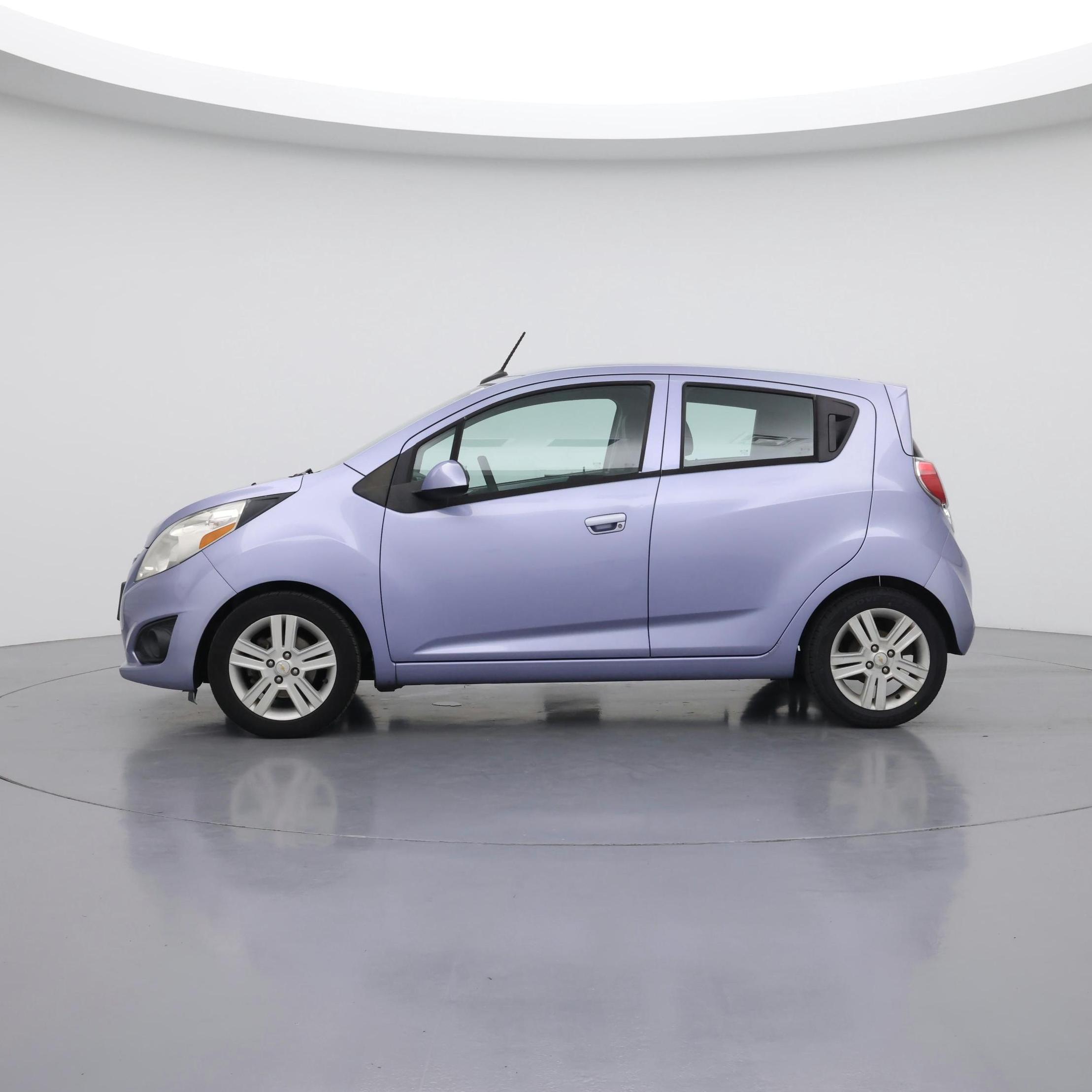 Thumbnail: 2014 Chevrolet Spark - 3