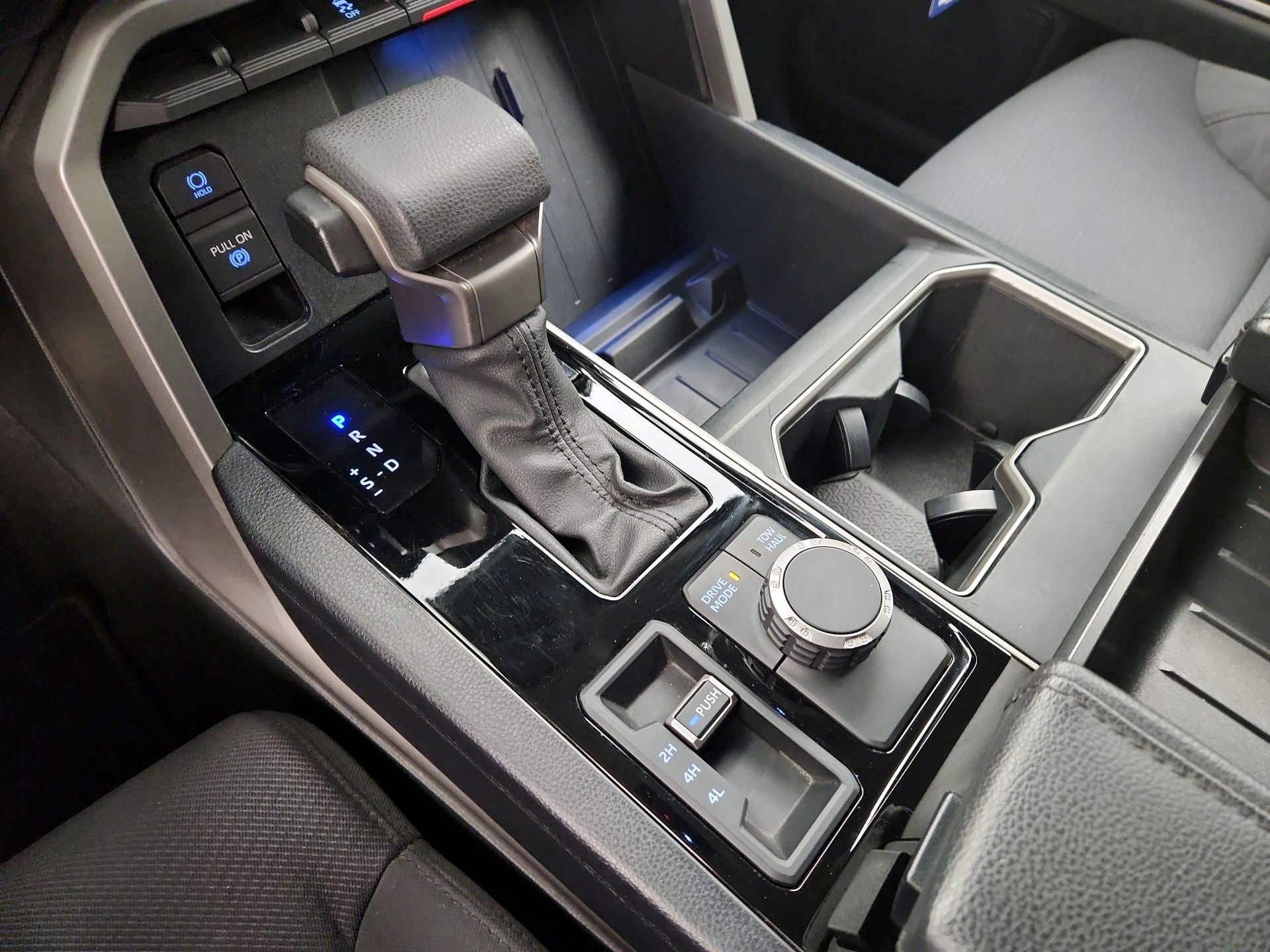 Thumbnail: 2023 Toyota Tundra - 17