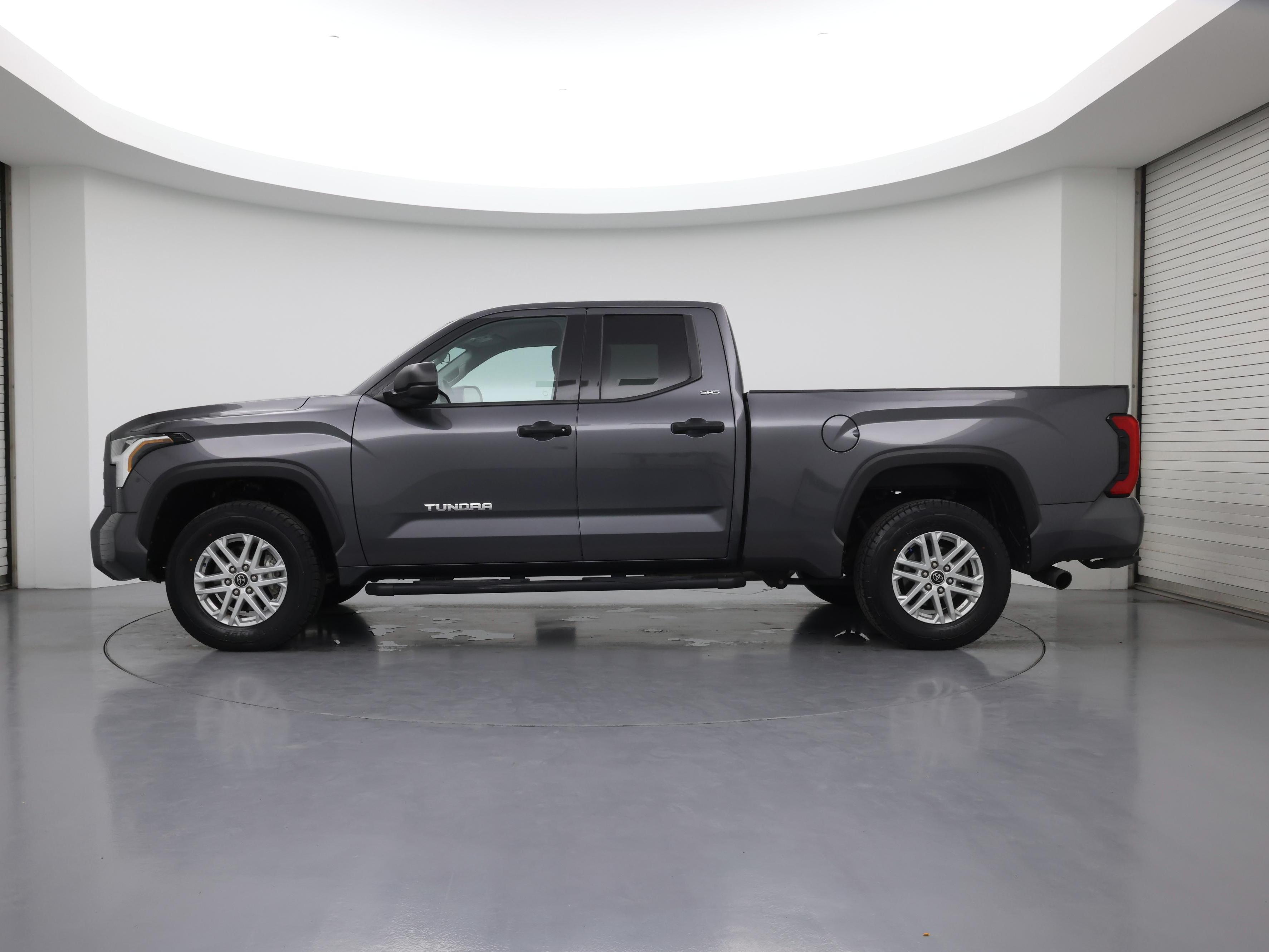 Thumbnail: 2023 Toyota Tundra - 3