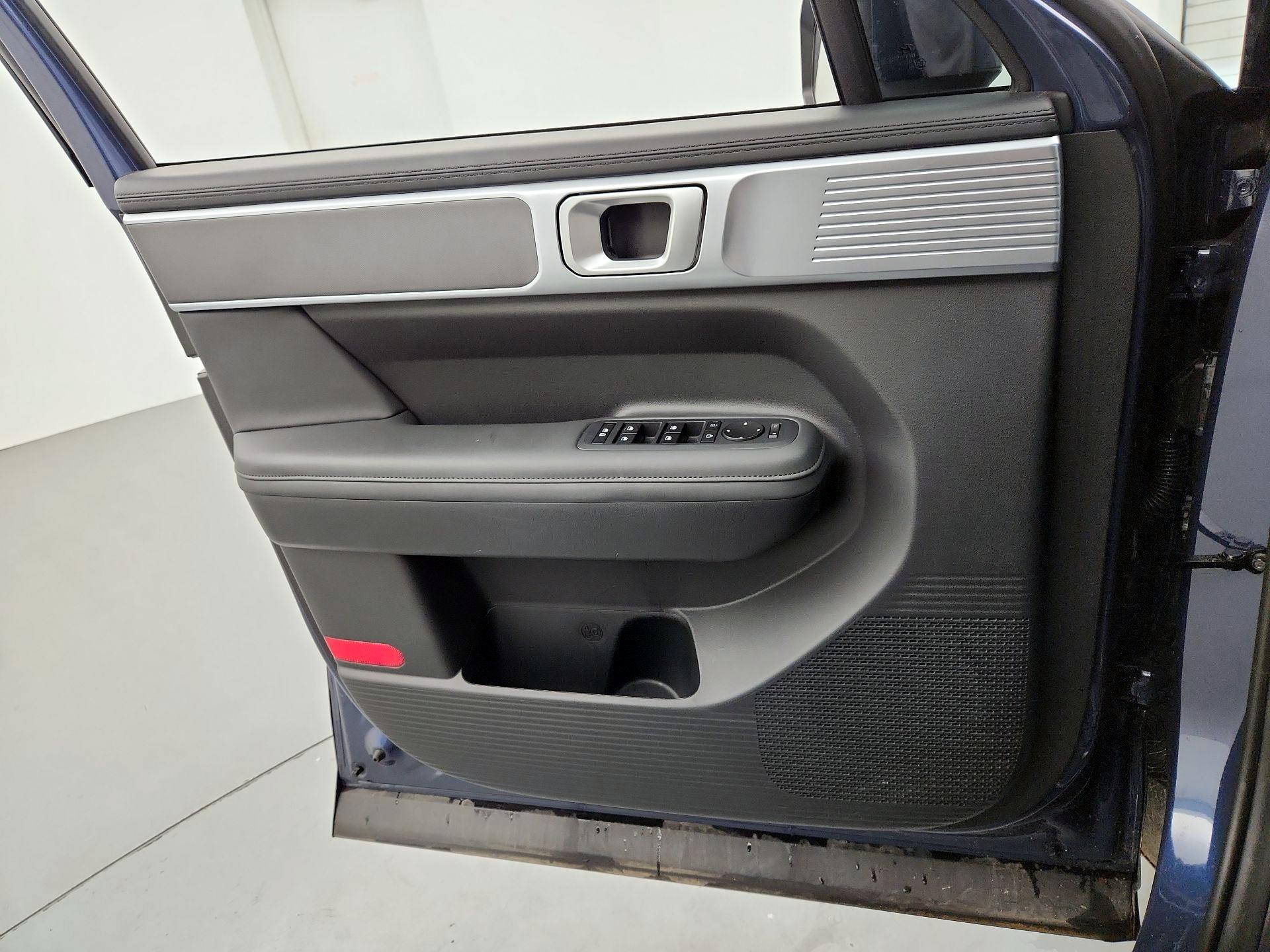 Thumbnail: 2025 Hyundai Santa Fe - 12