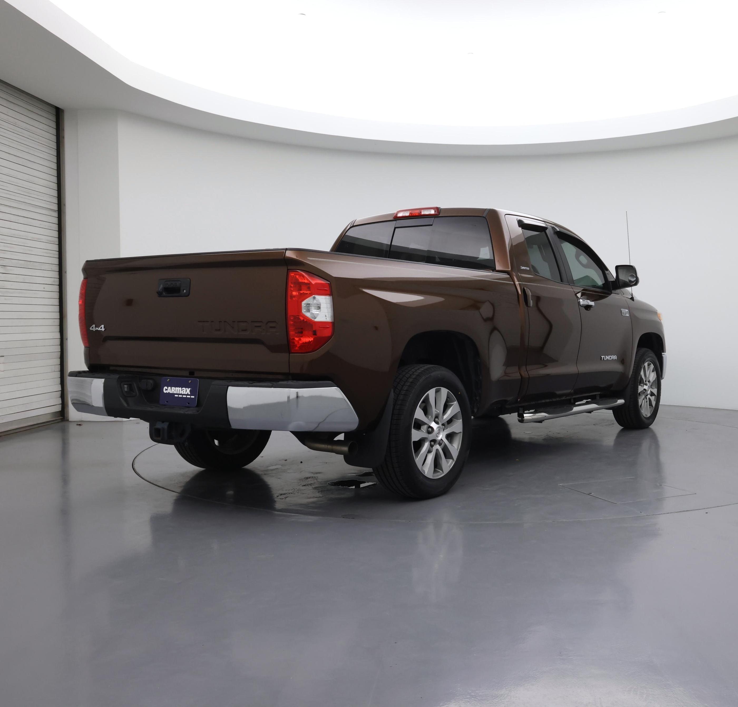 Thumbnail: 2015 Toyota Tundra - 8