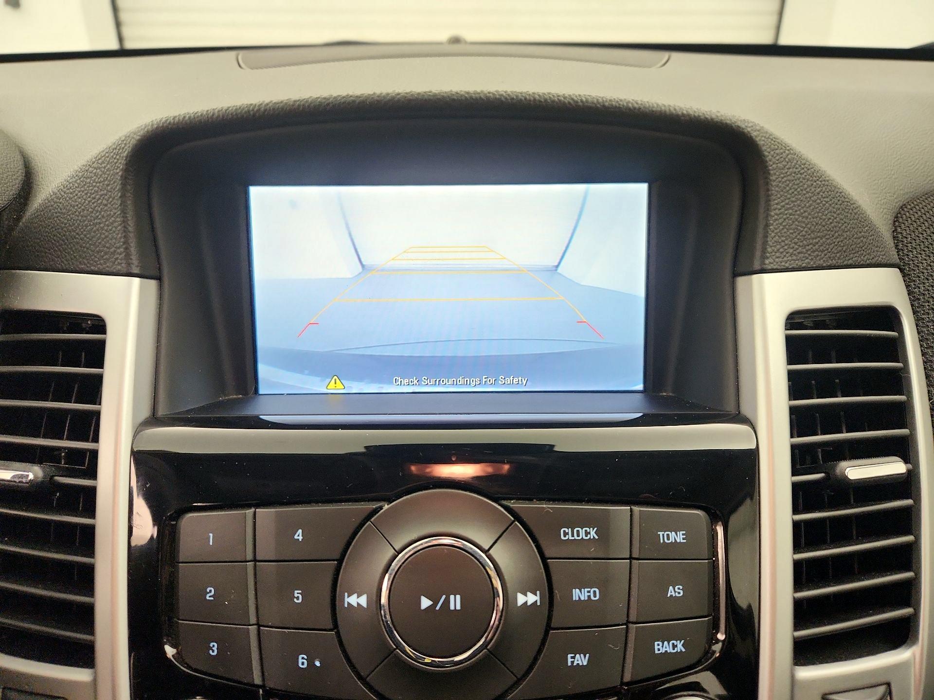 Thumbnail: 2016 Chevrolet Cruze - 14