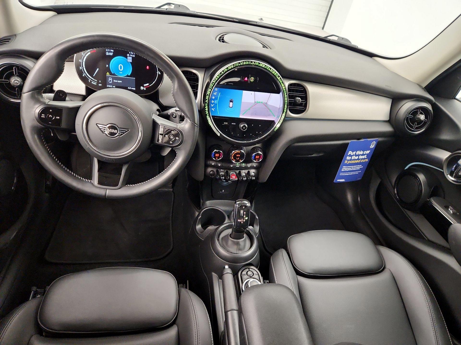 Thumbnail: 2024 MINI Cooper Hardtop - 9