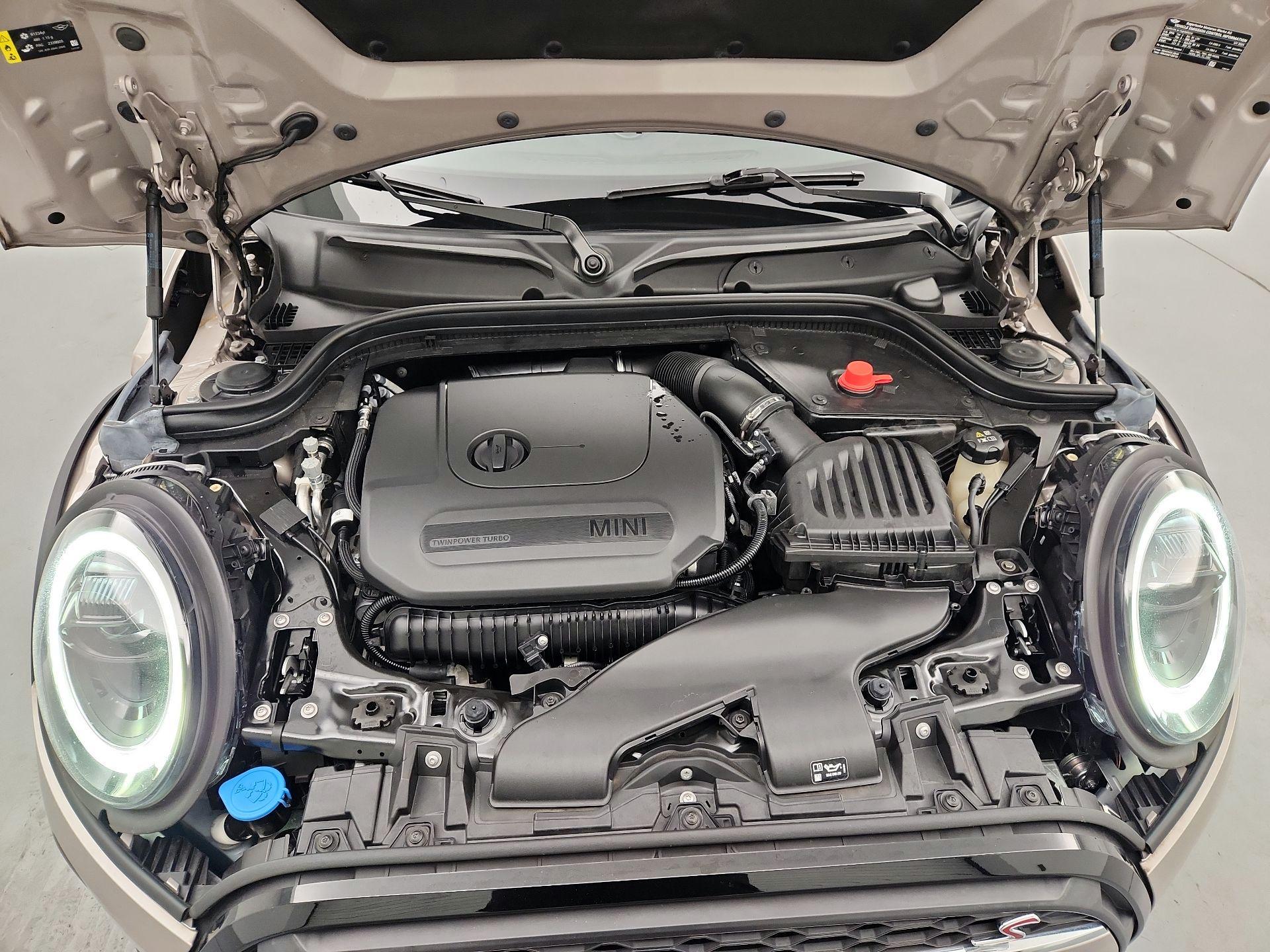 Thumbnail: 2024 MINI Cooper Hardtop - 20