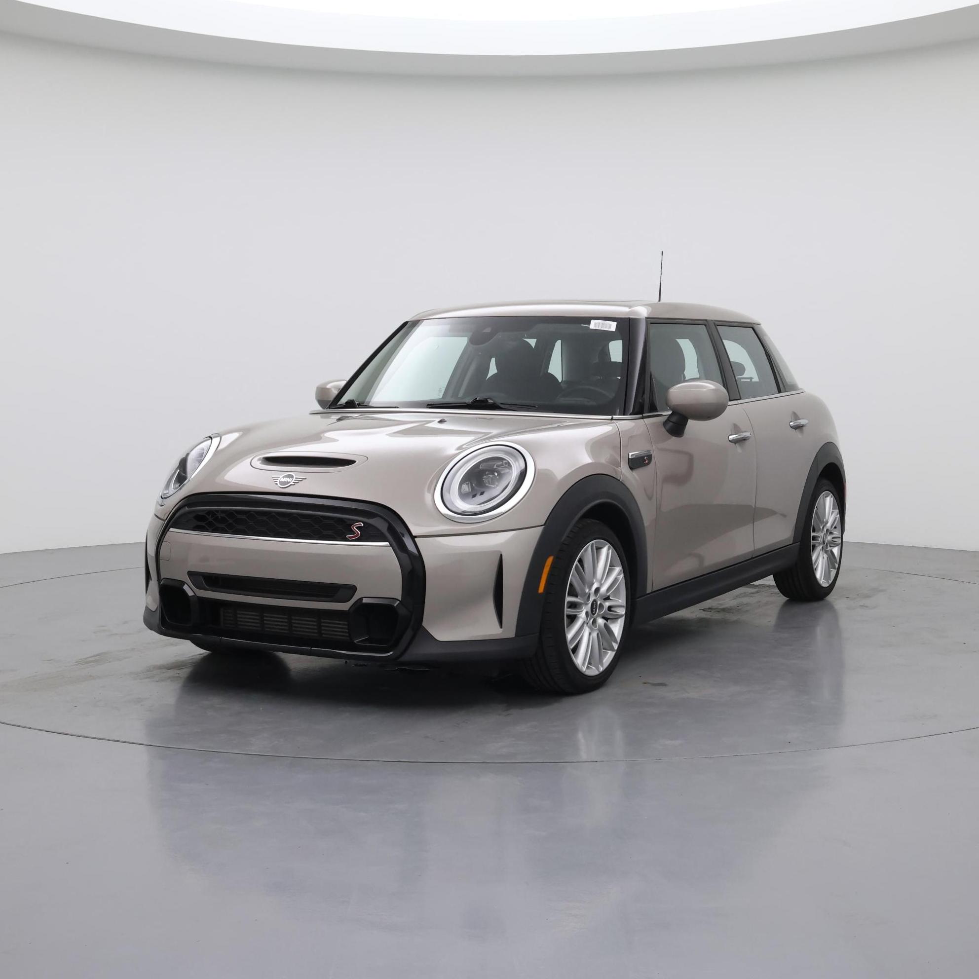 Thumbnail: 2024 MINI Cooper Hardtop - 4