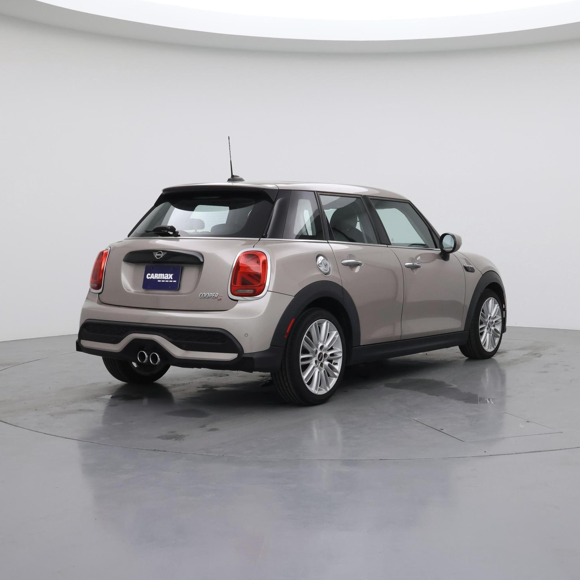 Thumbnail: 2024 MINI Cooper Hardtop - 8