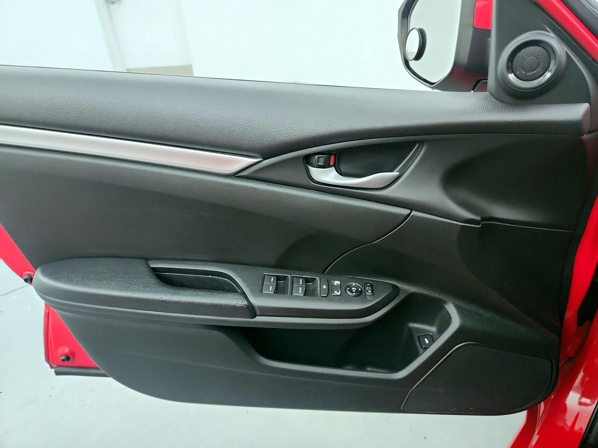 Thumbnail: 2019 Honda Civic - 12