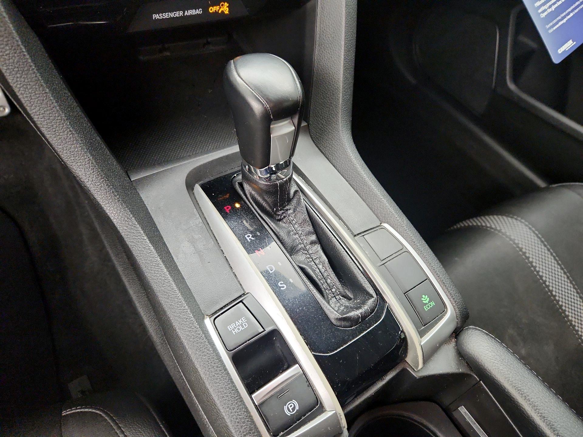 Thumbnail: 2019 Honda Civic - 17