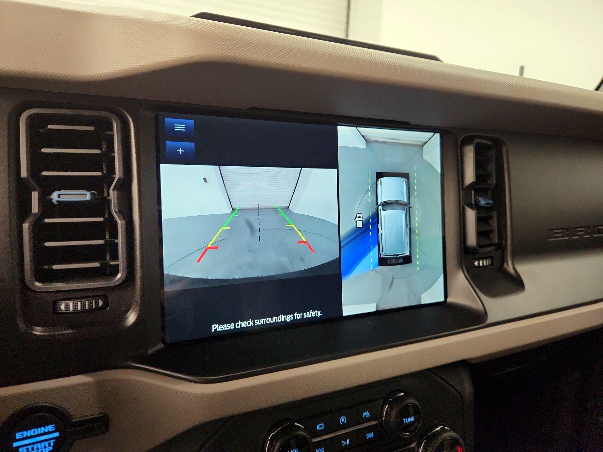 Thumbnail: 2023 Ford Bronco - 14