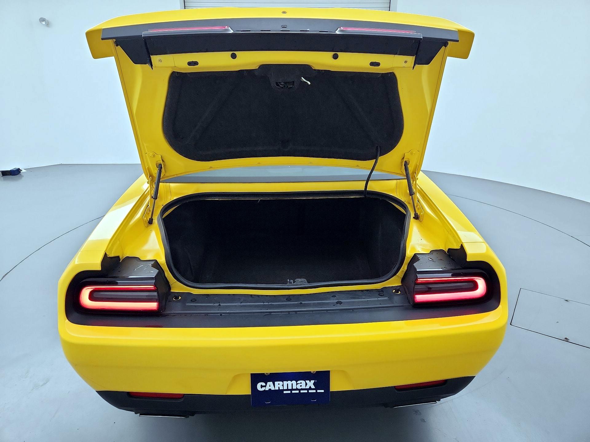 Thumbnail: 2018 Dodge Challenger - 20