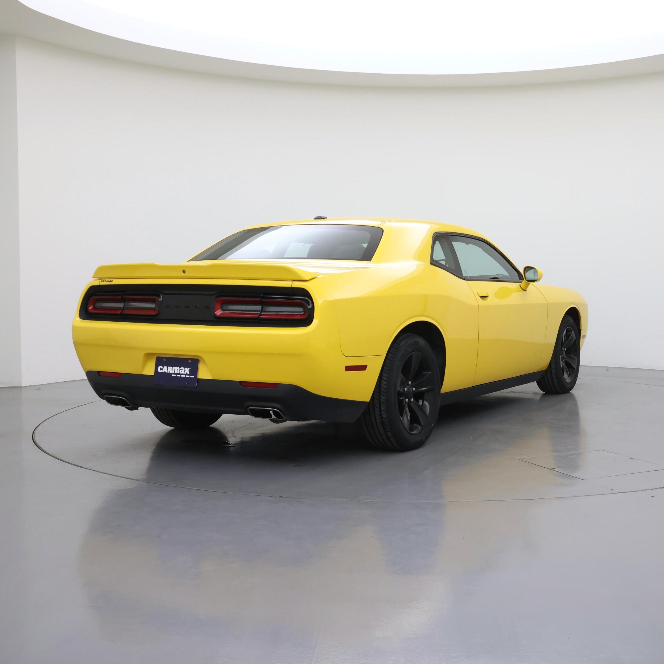 Thumbnail: 2018 Dodge Challenger - 8