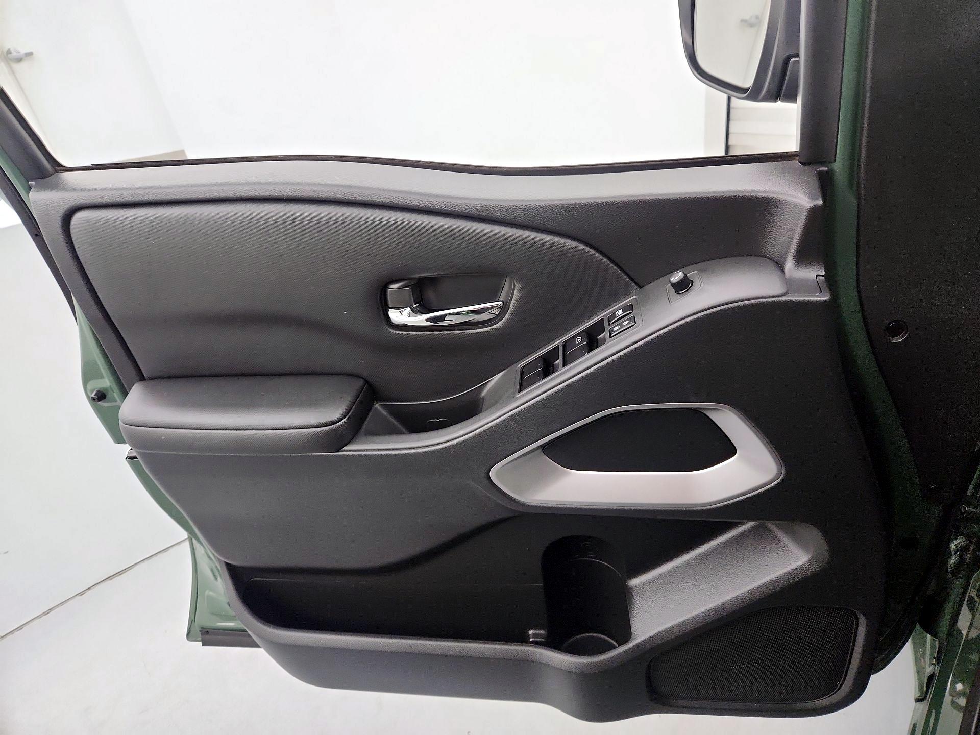 Thumbnail: 2023 Nissan Frontier - 12