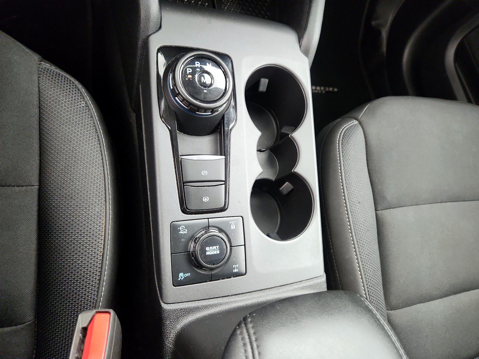 Thumbnail: 2022 Ford Bronco Sport - 17