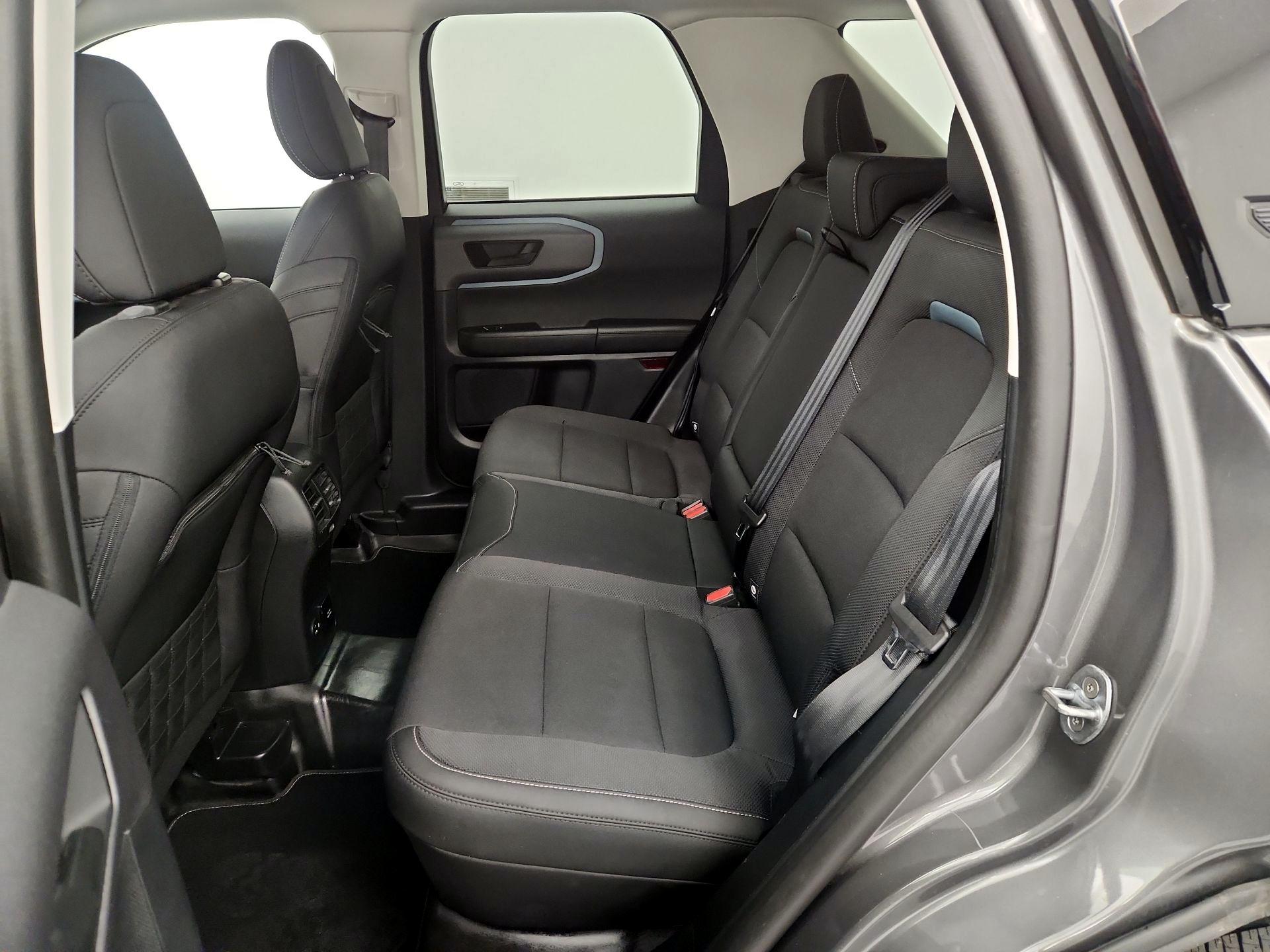 Thumbnail: 2022 Ford Bronco Sport - 19