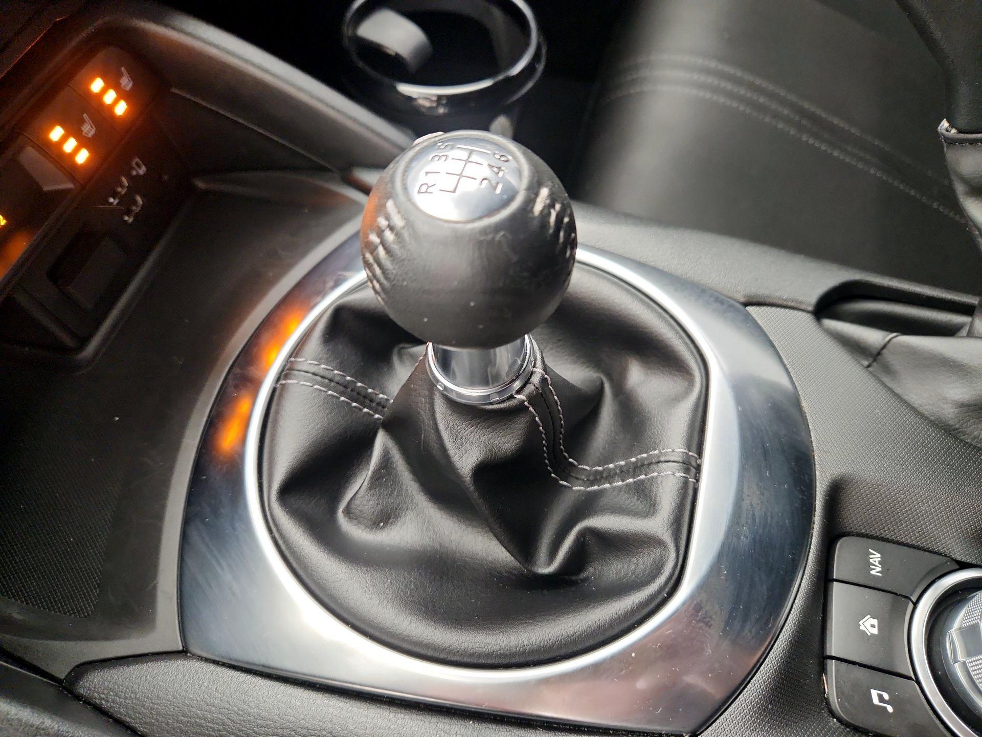 Thumbnail: 2023 Mazda MX-5 Miata - 16